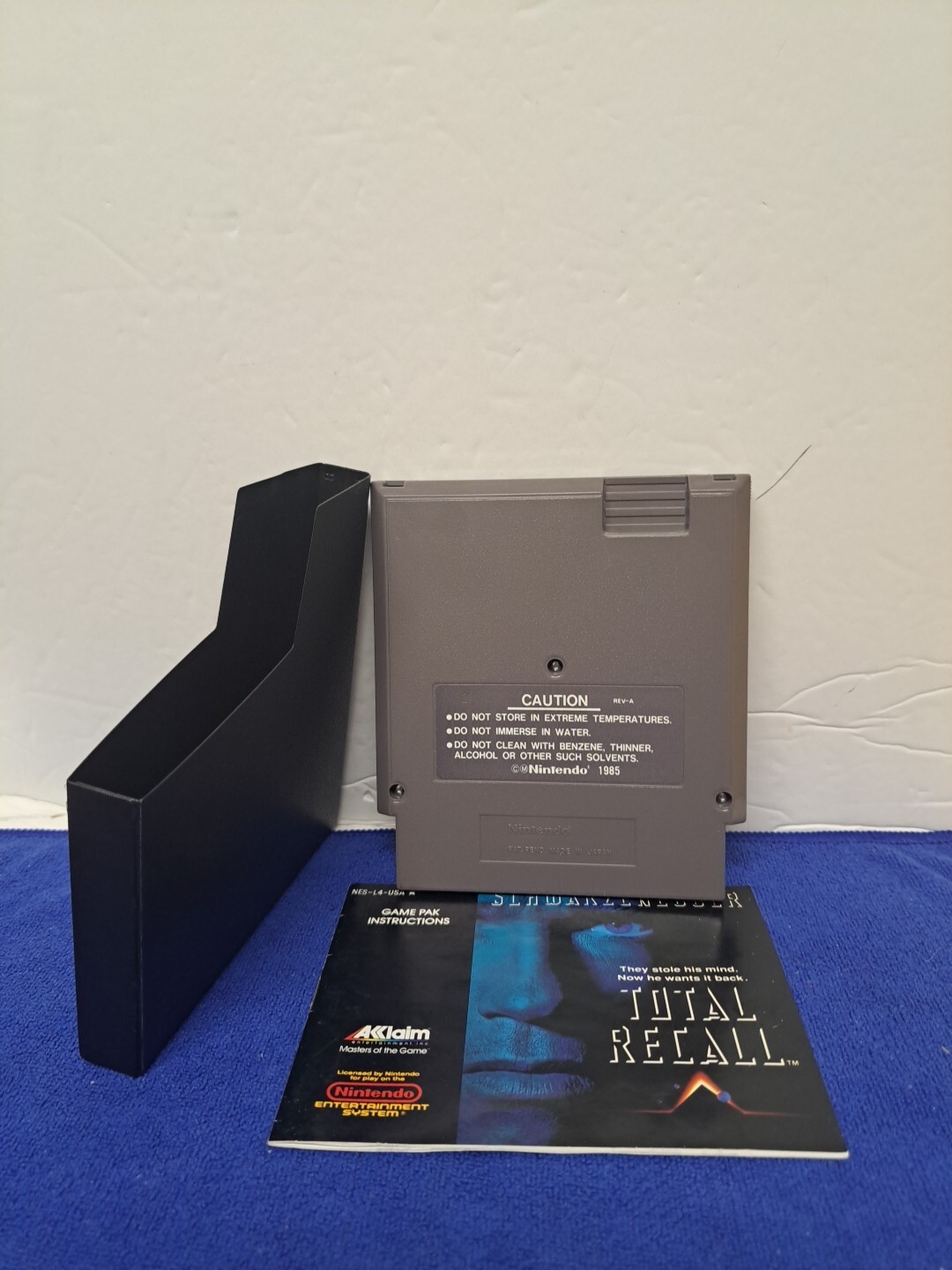 Total Recall (NES, 1990) *CIB* Great Condition* Cleaned & Tested* FREE SHIPPING!