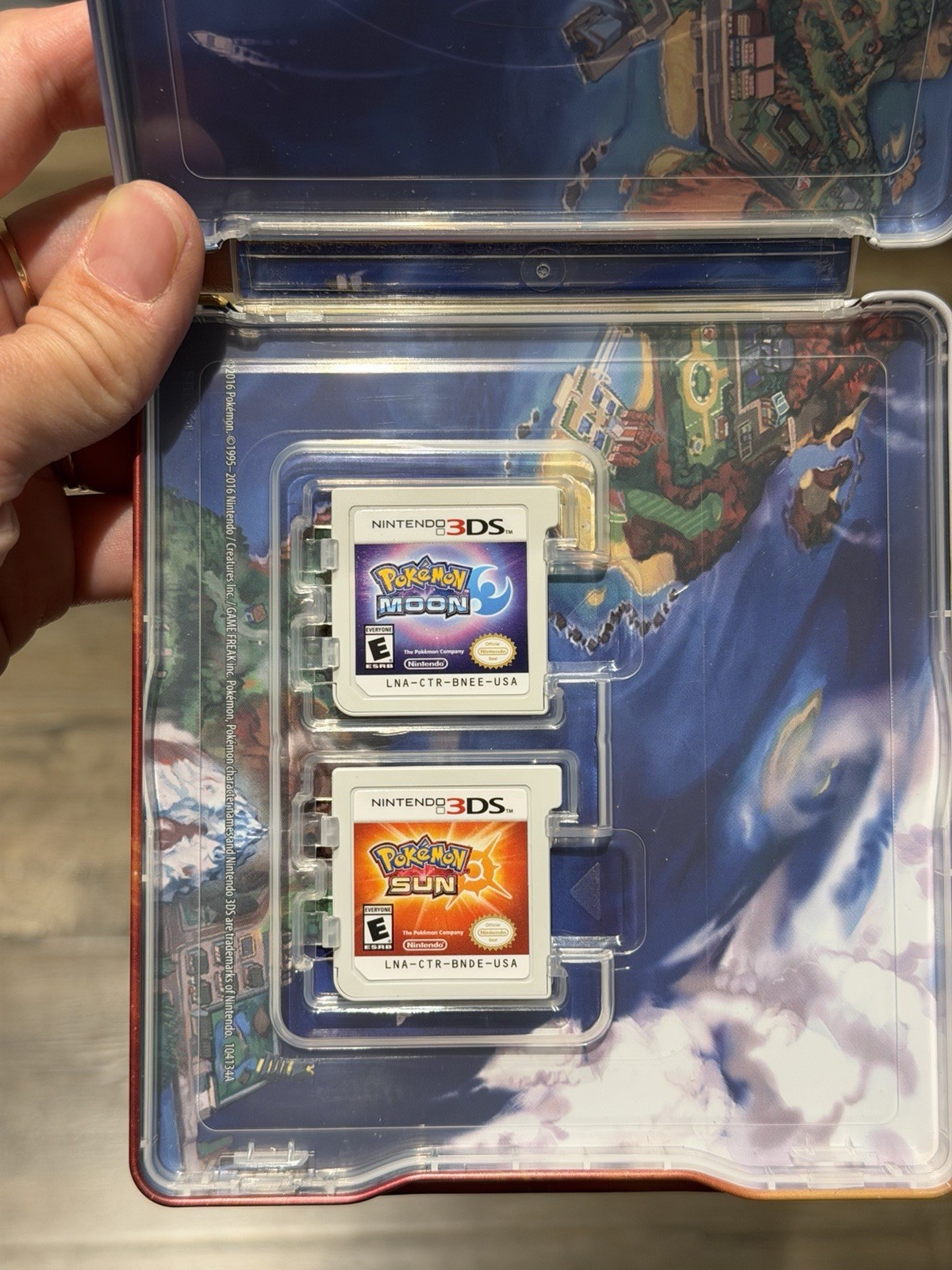 Pokémon Sun/Pokémon Moon Dual Pack (Nintendo 3DS, 2016)