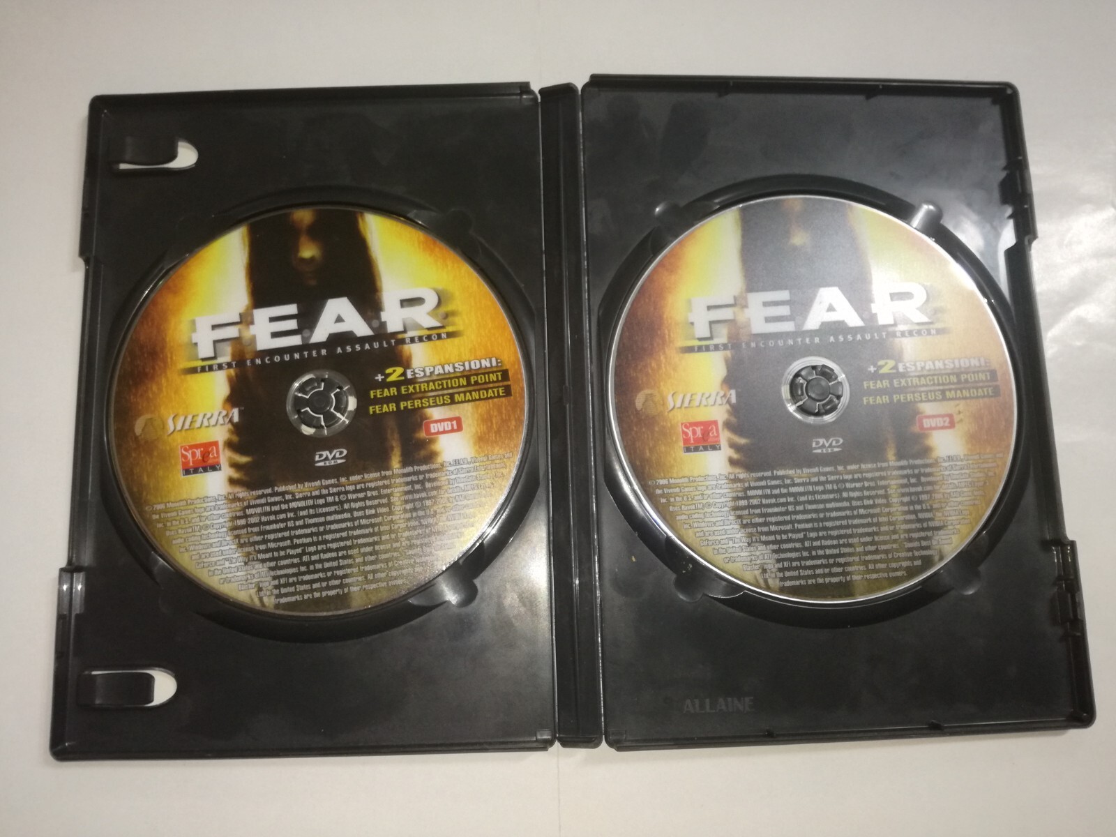 FEAR + 2 EXTRACTION POINT EXPANSIONS + PERSEUS MANDATES ITALIAN WORKING PC