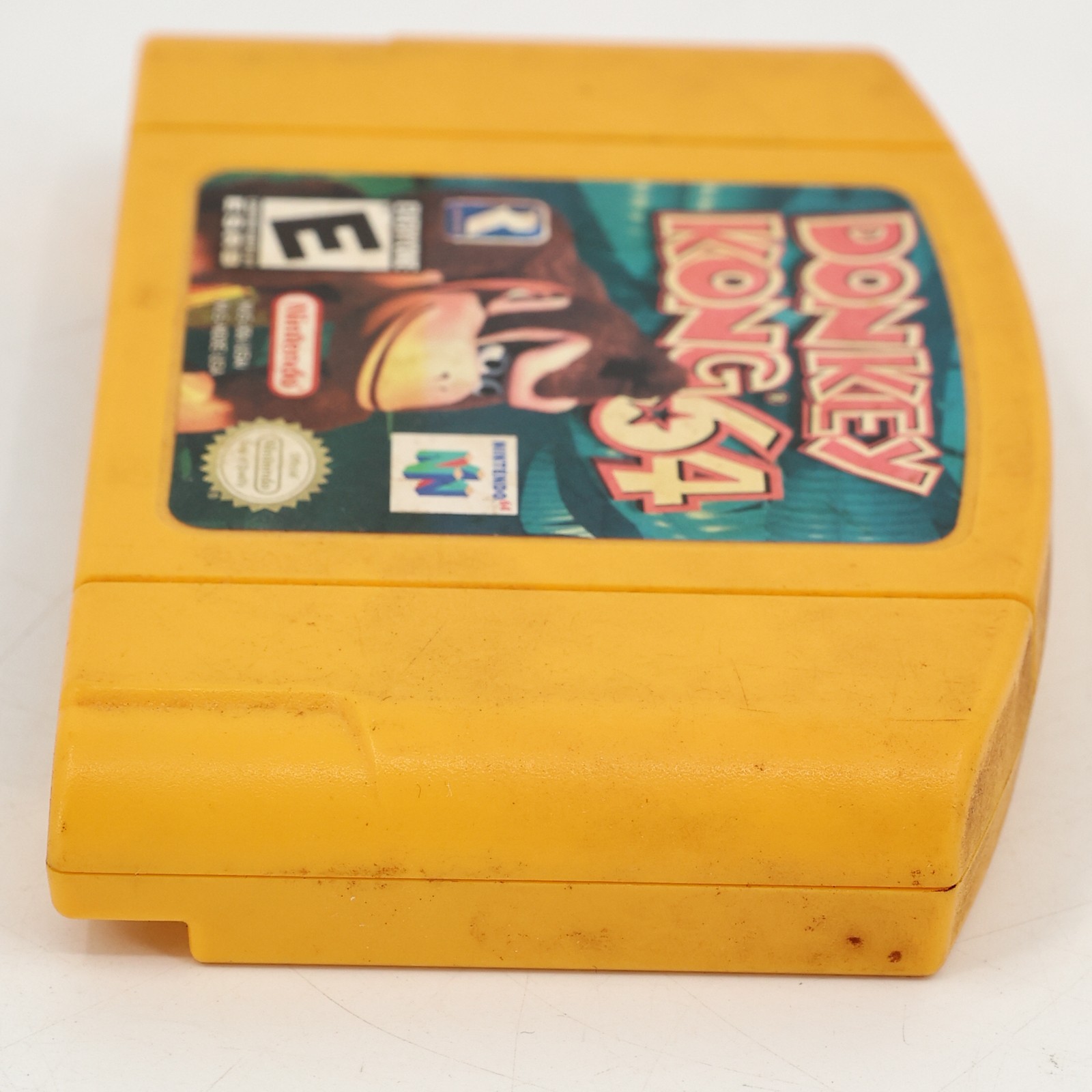 Nintendo 64 Donkey Kong 64 Video Game Cartridge Only Iconic Banana Yellow N64