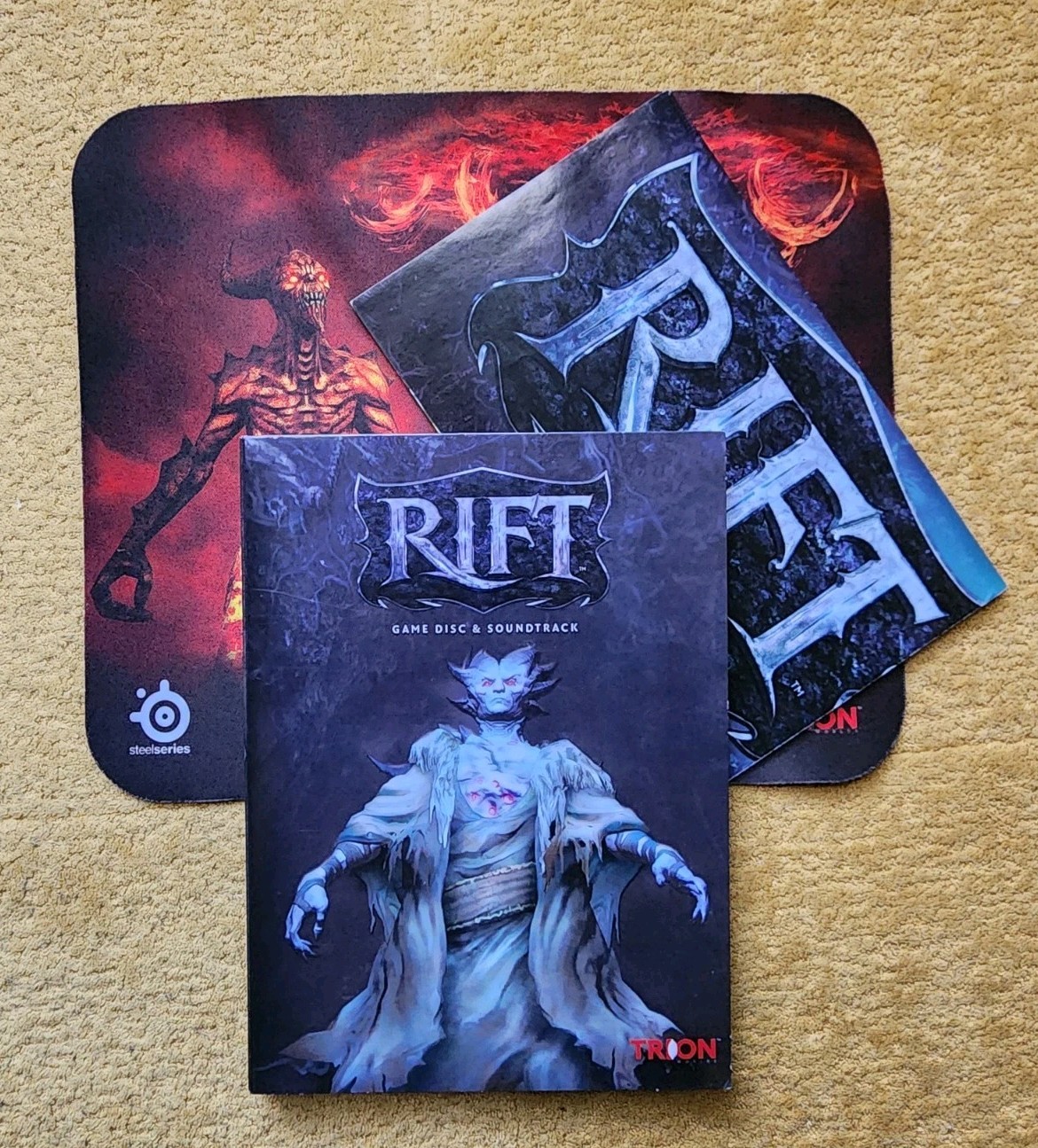 Rift: Collector’s Edition (PC, 2011) Video Game, Soundtrack, Map, & Mat ONLY