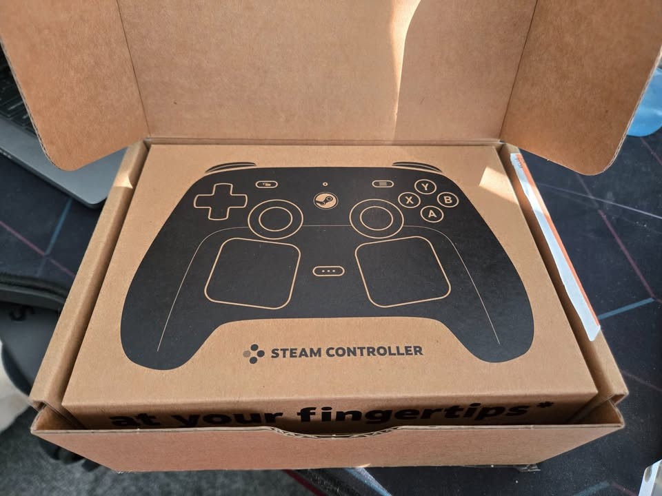 Steam Controller (2) New in un-opened box