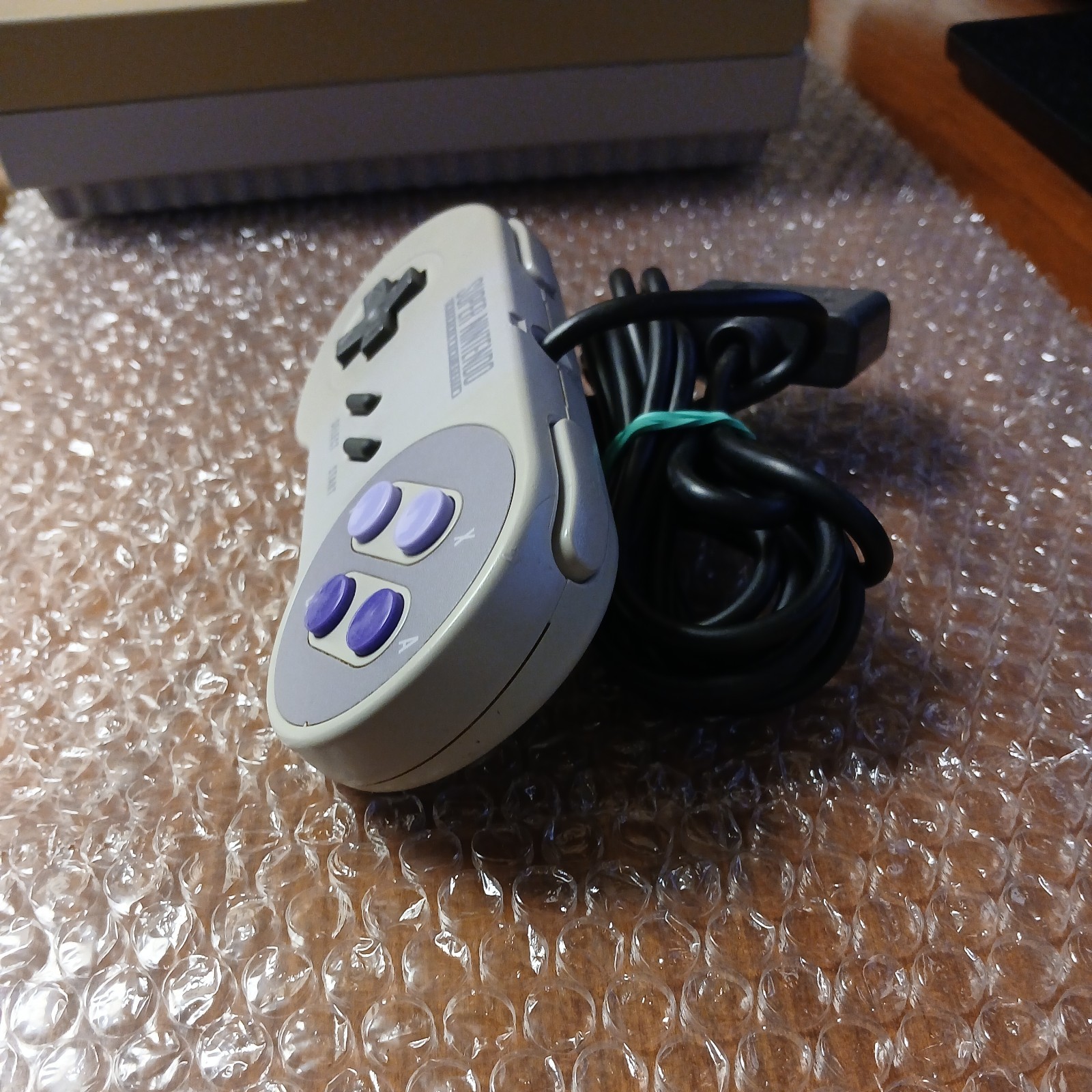 Super Nintendo SNES Console w/ Controller, AV, power supply Tested & working
