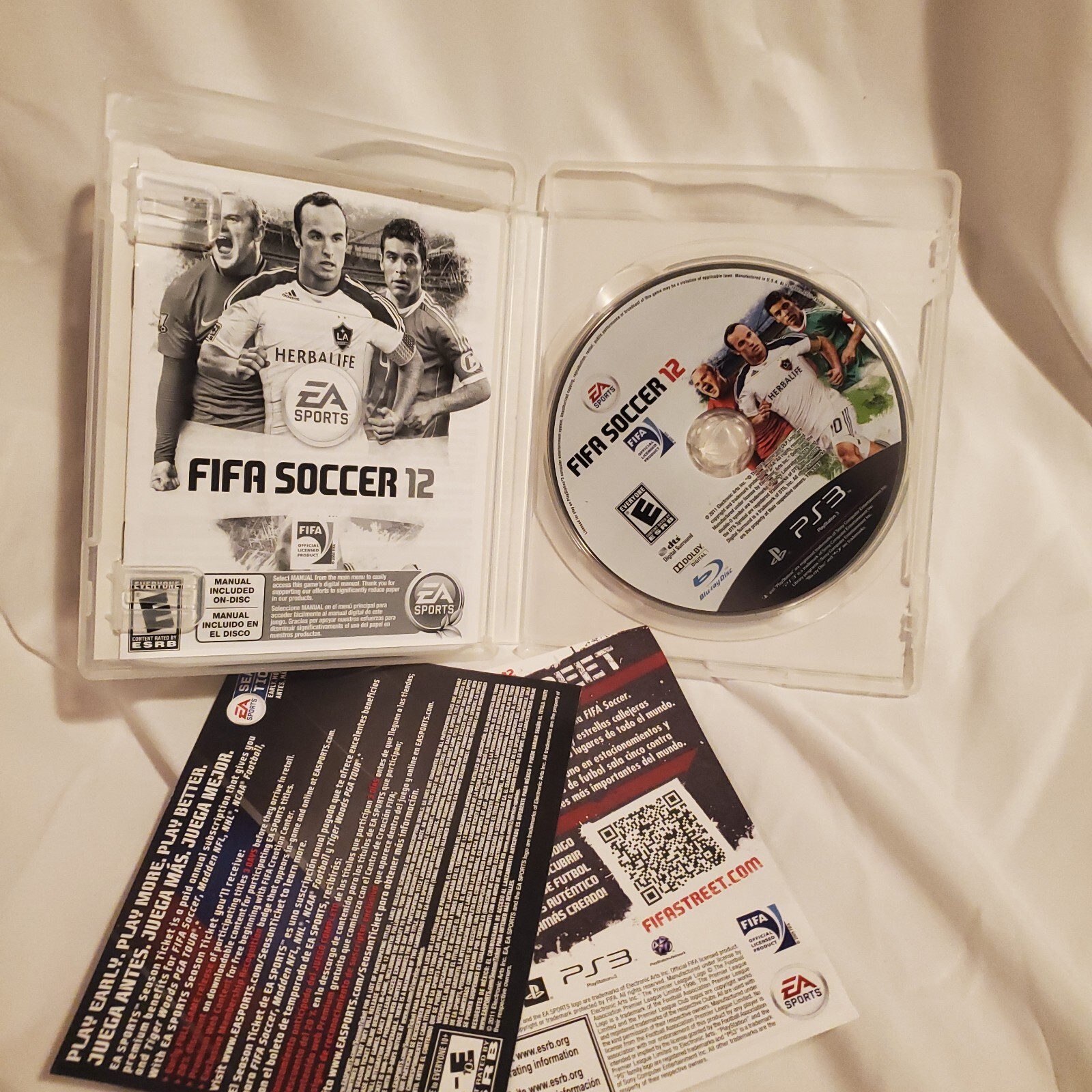 FIFA Soccer 12 (Sony PlayStation 3, 2011) CIB Complete Tested and Working