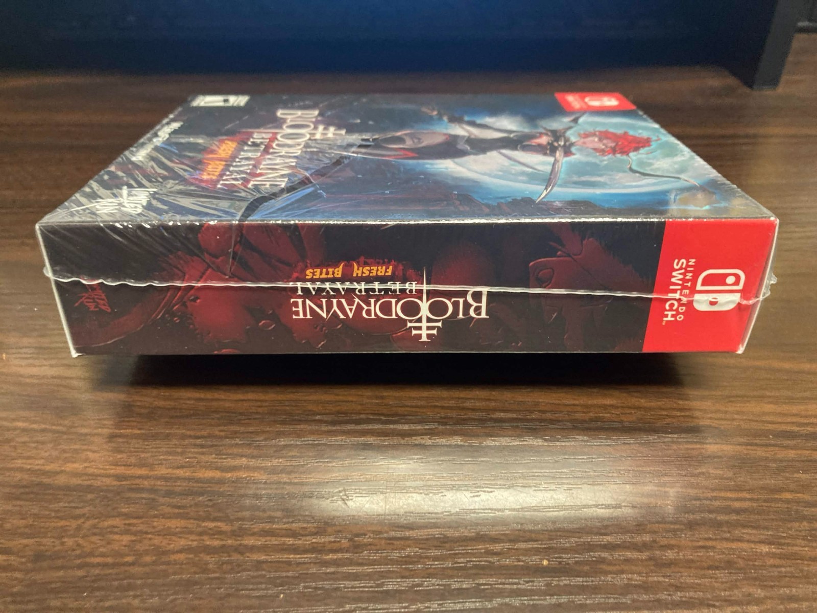 Bloodrayne Betrayal: Fresh Bites Collector’s Edition – Switch – TORN SHRINK WRAP