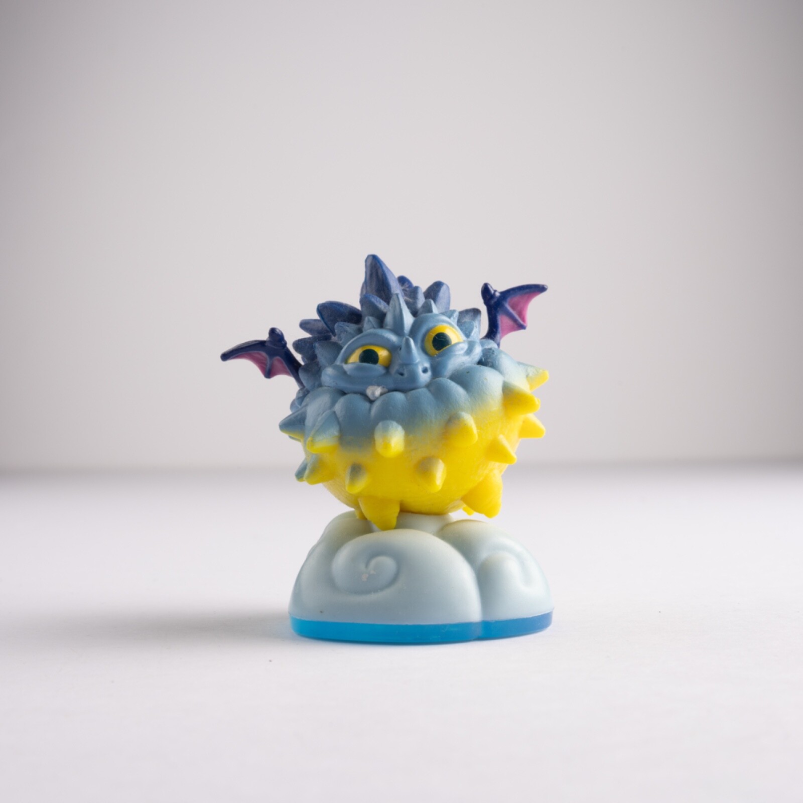 Skylanders Swap Force – Figures + Select Trading Cards/Stickers – Collection