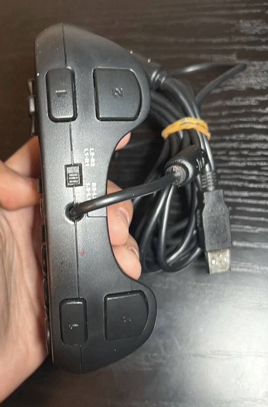 Hori Fighting Commander Controller (PS4, PS3, PC) – TESTED & WORKING – PS4-044U