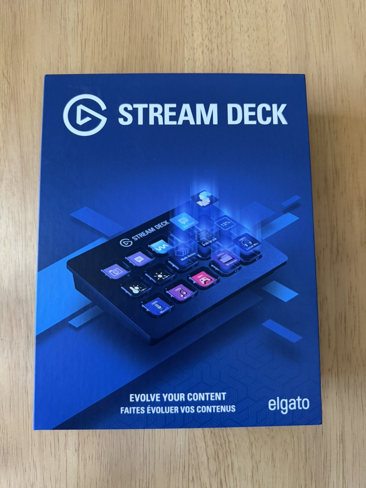 Elgato Stream Deck Live Content Creation Controller – Black, 15 Keys