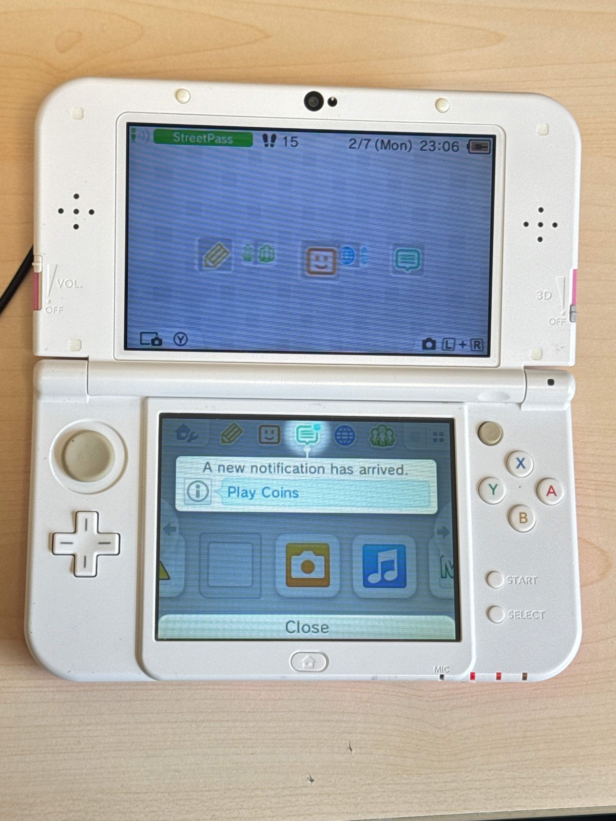 New Nintendo 3DS XL LL RED-001 White x Pink Handheld Console