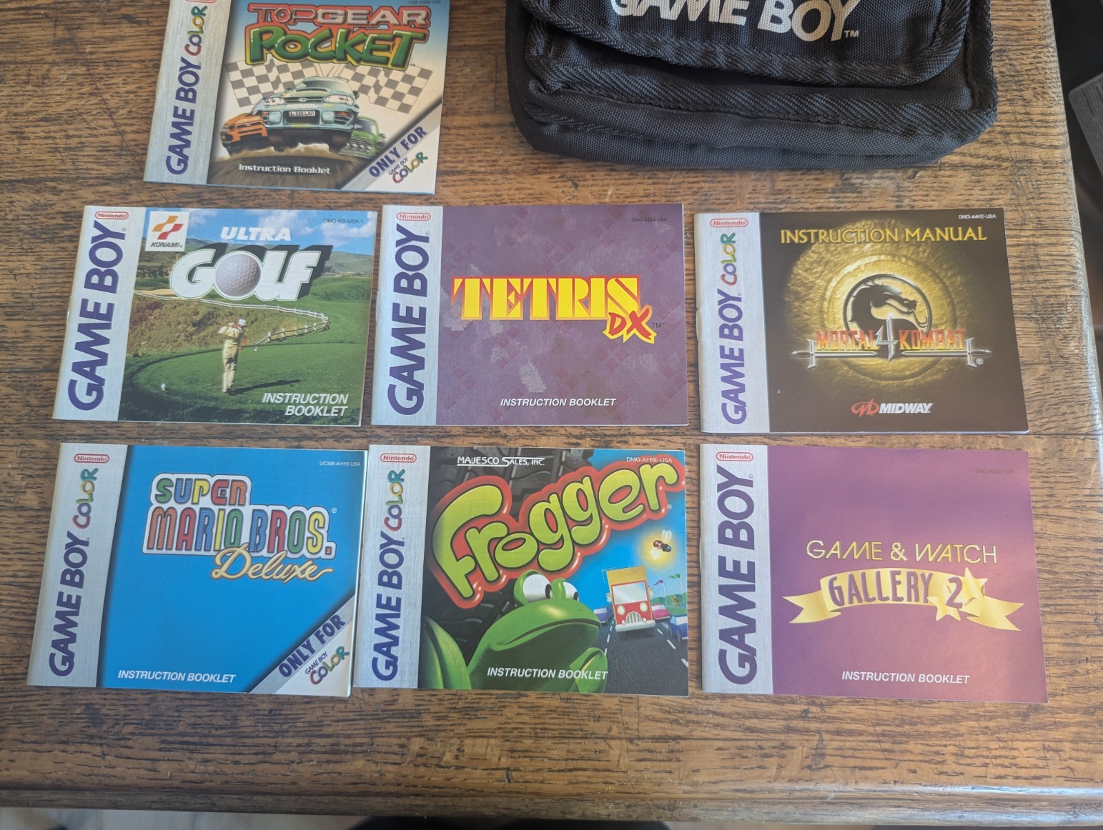 VTG Official Nintendo Gameboy Black Carrying Cases & Manuals Mortal Kombat 4 LOT