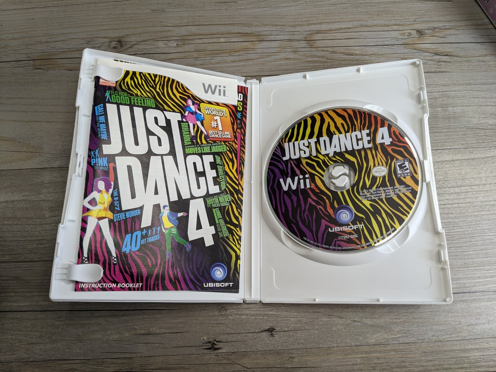 Nintendo Wii 8 Game Dance Bundle Just Dance 1 2 4 2014 2015 Alvin & the Chipmunk