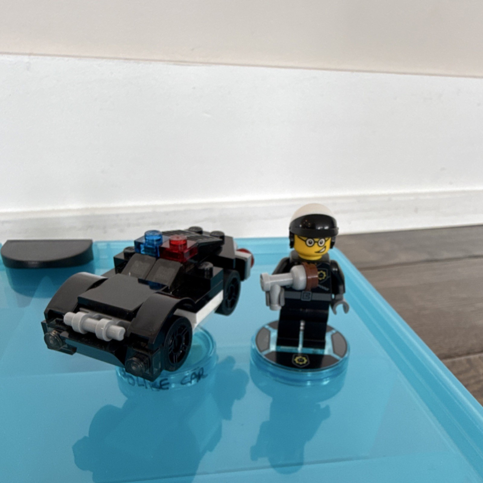 LEGO Dimensions Emmet Bad Cop Character Figure Pack Interchangeable Parts