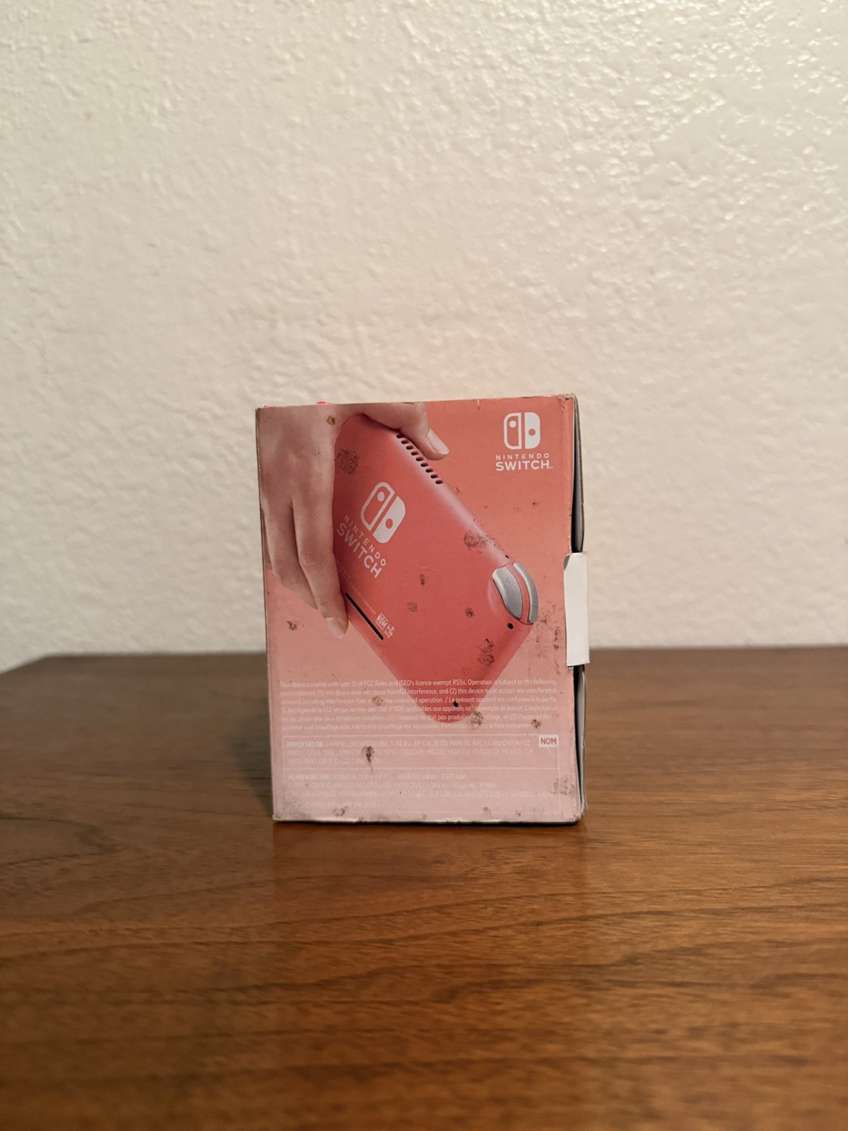 Nintendo Switch Lite 32 GB Gaming Console – Coral + Animal Crossing New Horizons