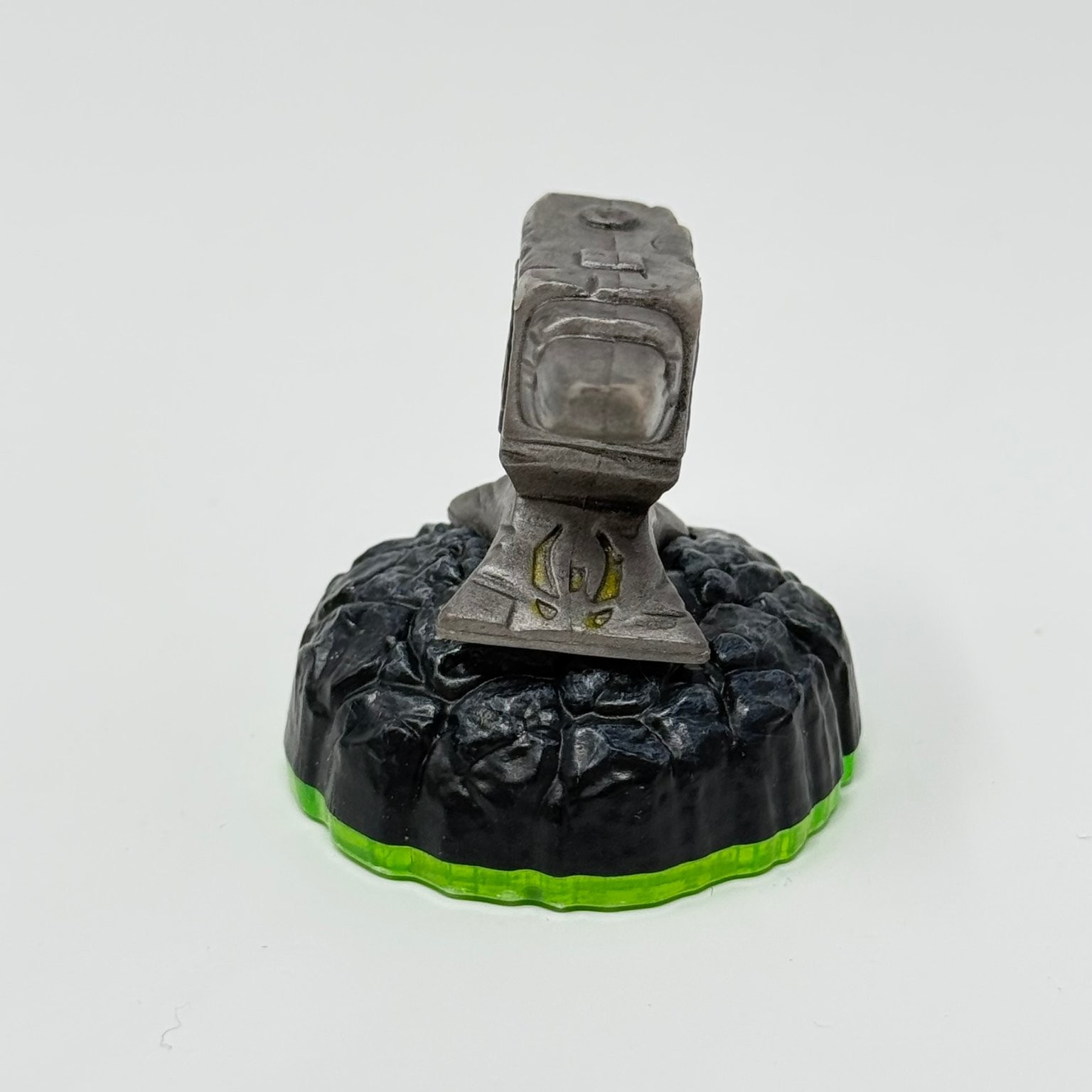 Activision Skylanders Spyro’s Adventures Anvil Rain Action Figure