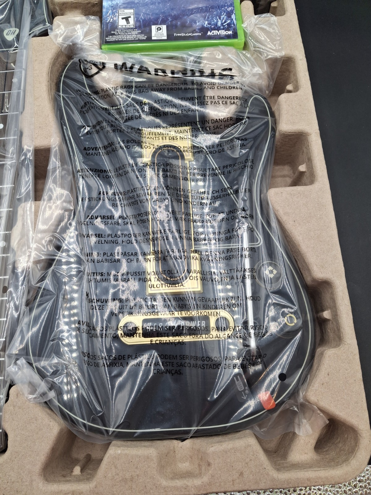 X BOX 360 GUITAR HERO LIVE OPEN BOX WITH SEALED GAME AND GUITAR NEW OPEN BOX