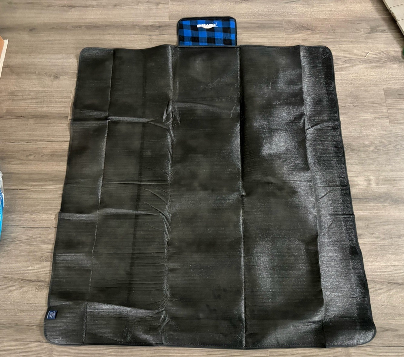 Bungie EMPLOYEE ONLY Memorabilia Gift Picnic Blanket RARE