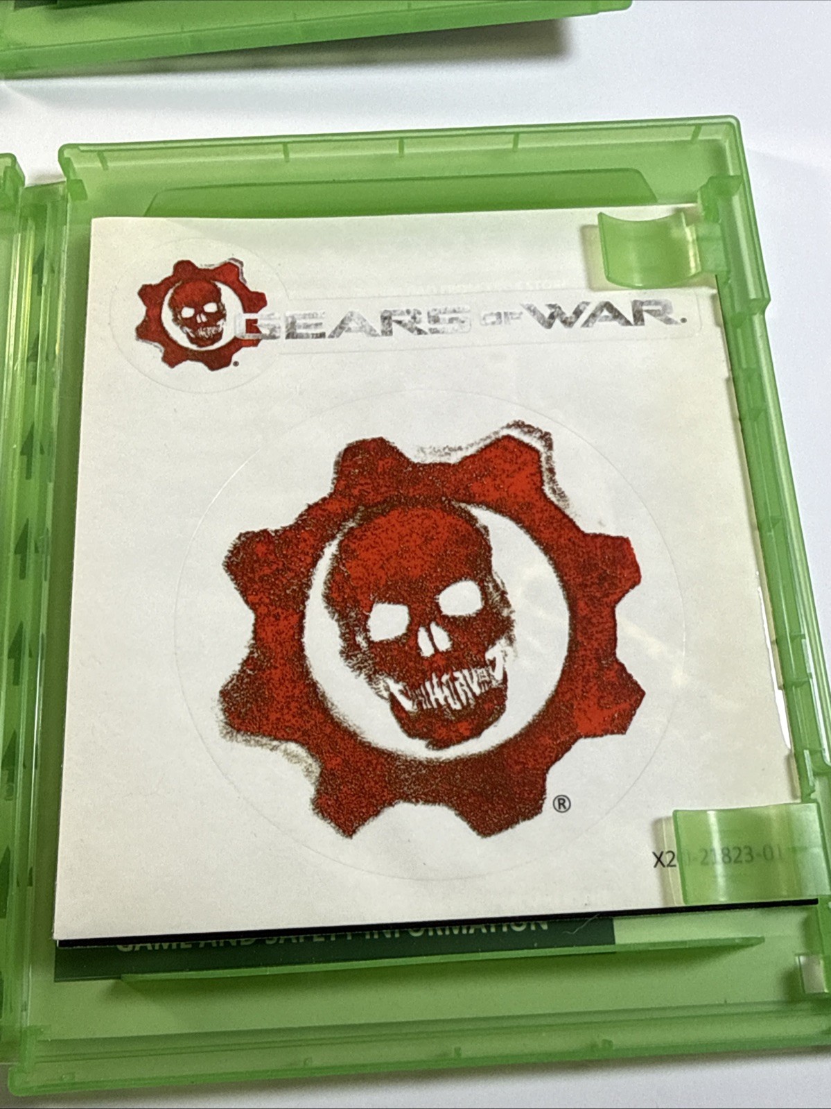 Gears Of War – Ultimate Edition & Gears Of War 4 :: Xbox One Stickers Near Mint