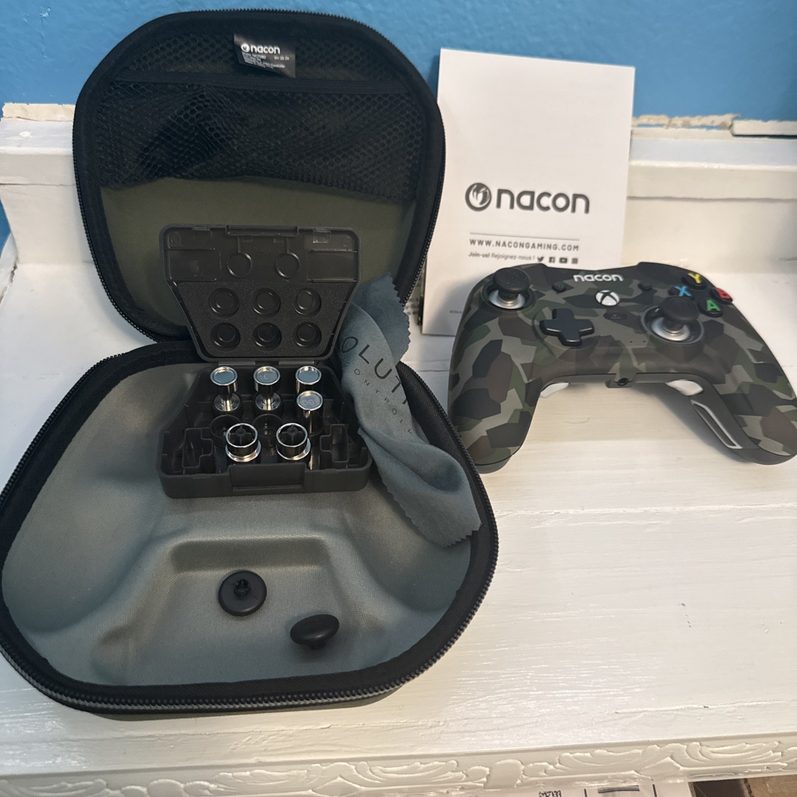 Nacon 50-1665-01 Revolution X Controller Field Camo – Xbox Series XS and Xbox