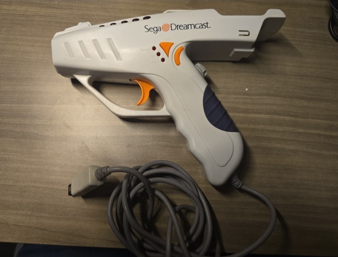 Mad Catz Sega Dreamcast Light Gun Controller *Tested*