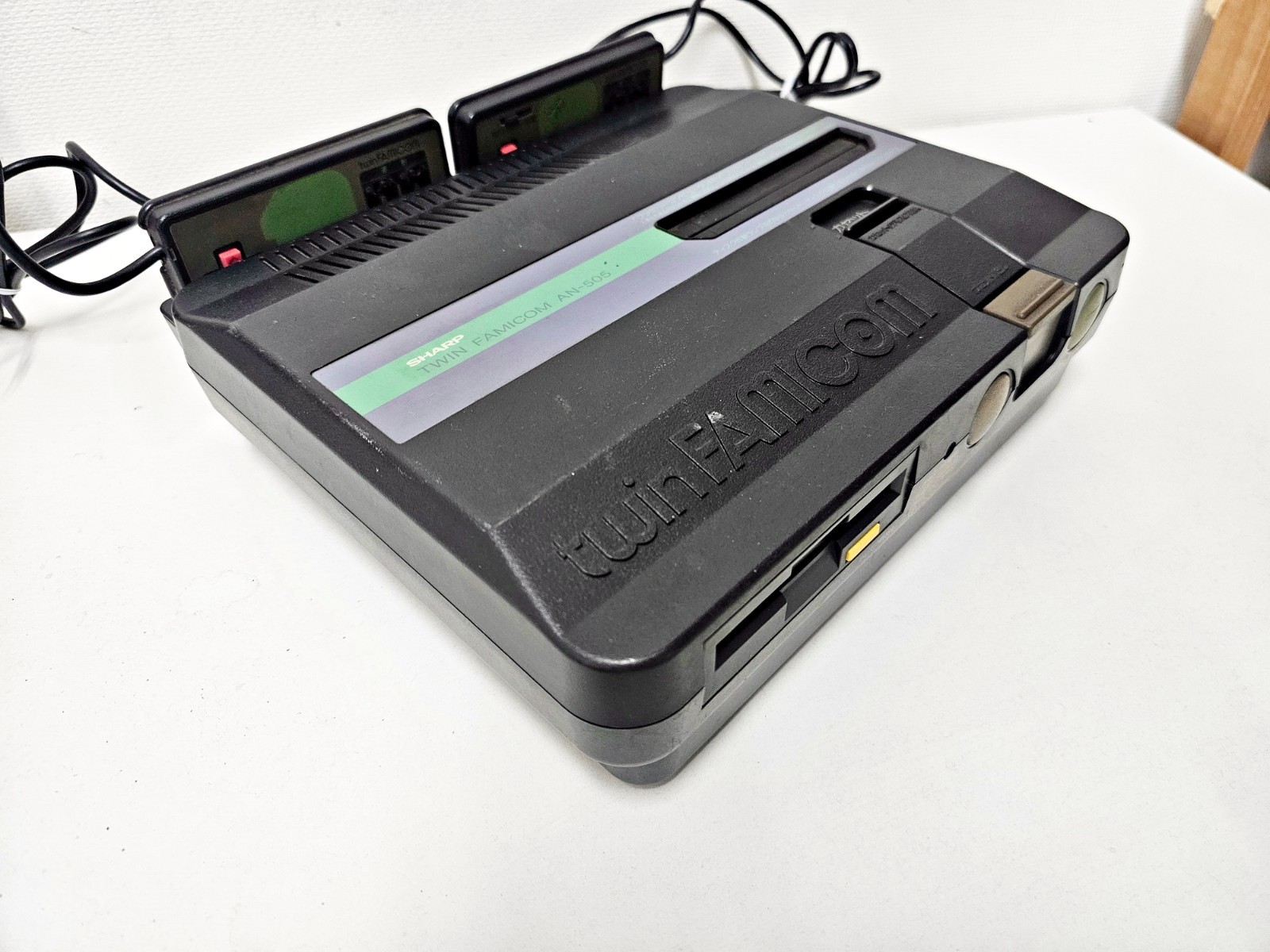 Sharp Twin Famicom AN-50BK Red New Belt/tuning 98 Japan DHL 1 week to USA