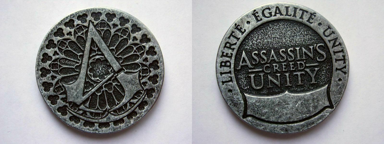 Assassin’s Creed Unity Coin with Velvet Pouch Loot Crate Nov. 2014 EXCLUSIVE