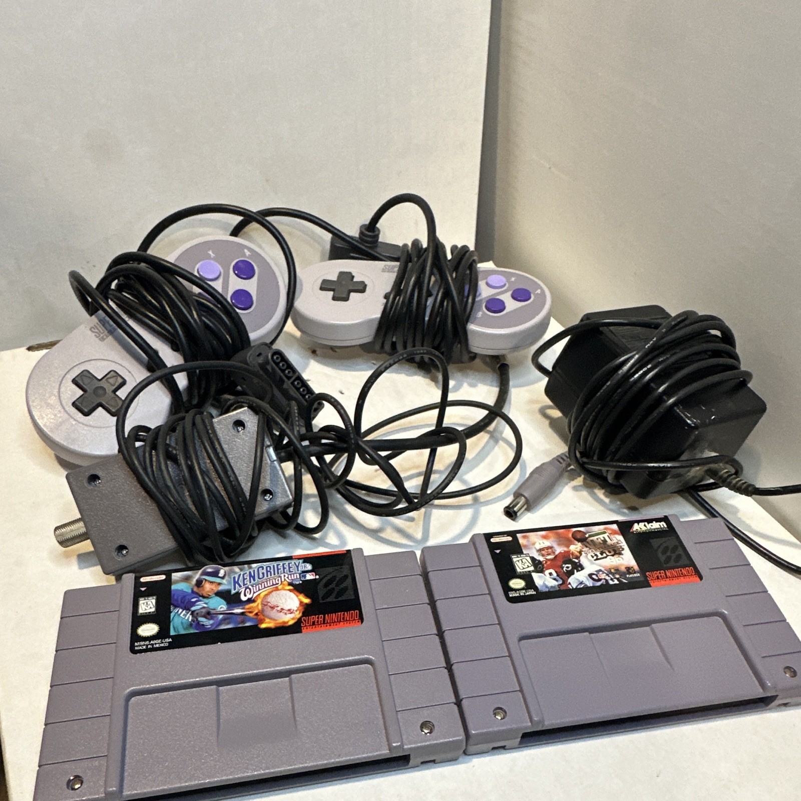 Nintendo Super NES Classic Edition Video Game Console – Gray