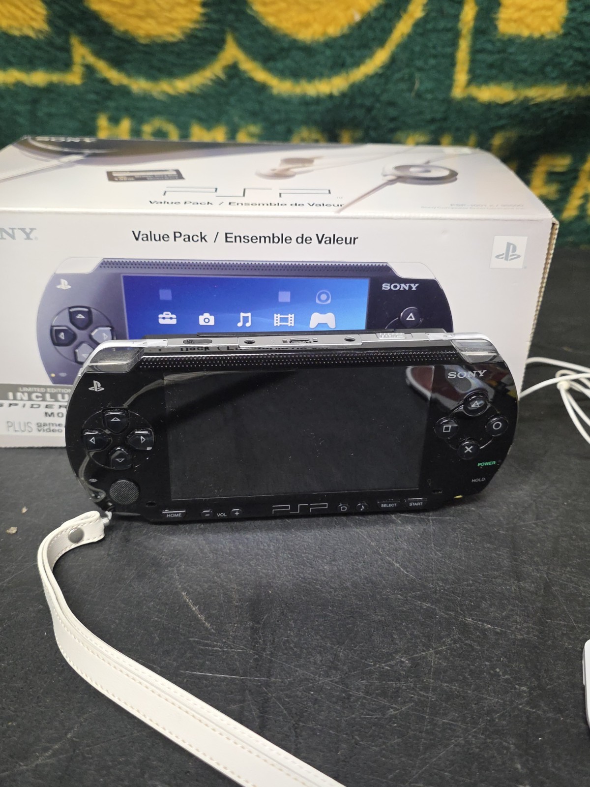 Sony PlayStation Portable Value Pack w/ Box – PSP-1001K – Tested