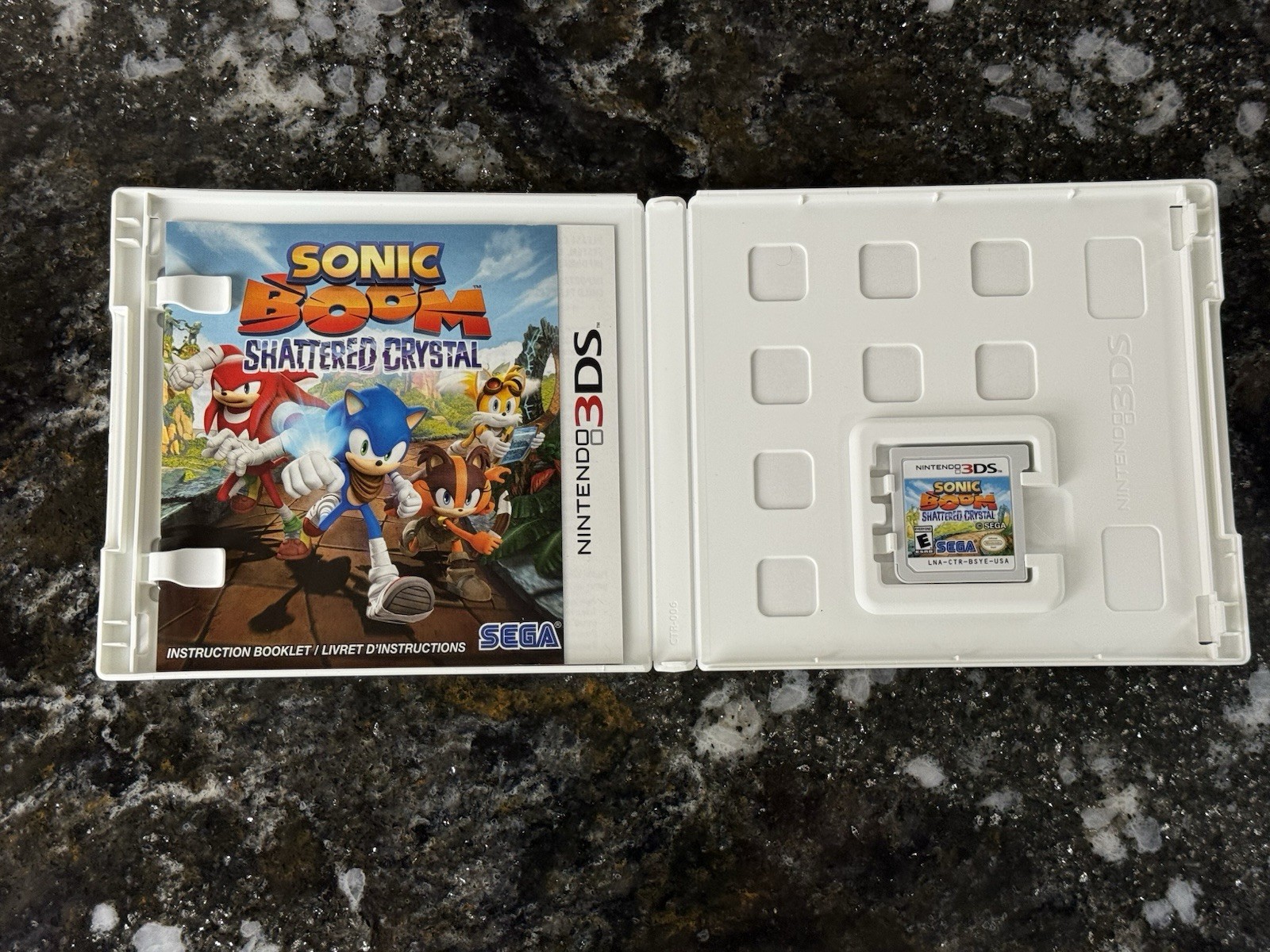 Sonic Boom: Shattered Crystal (Nintendo 3DS, 2014) CIB COMPLETE NICE!