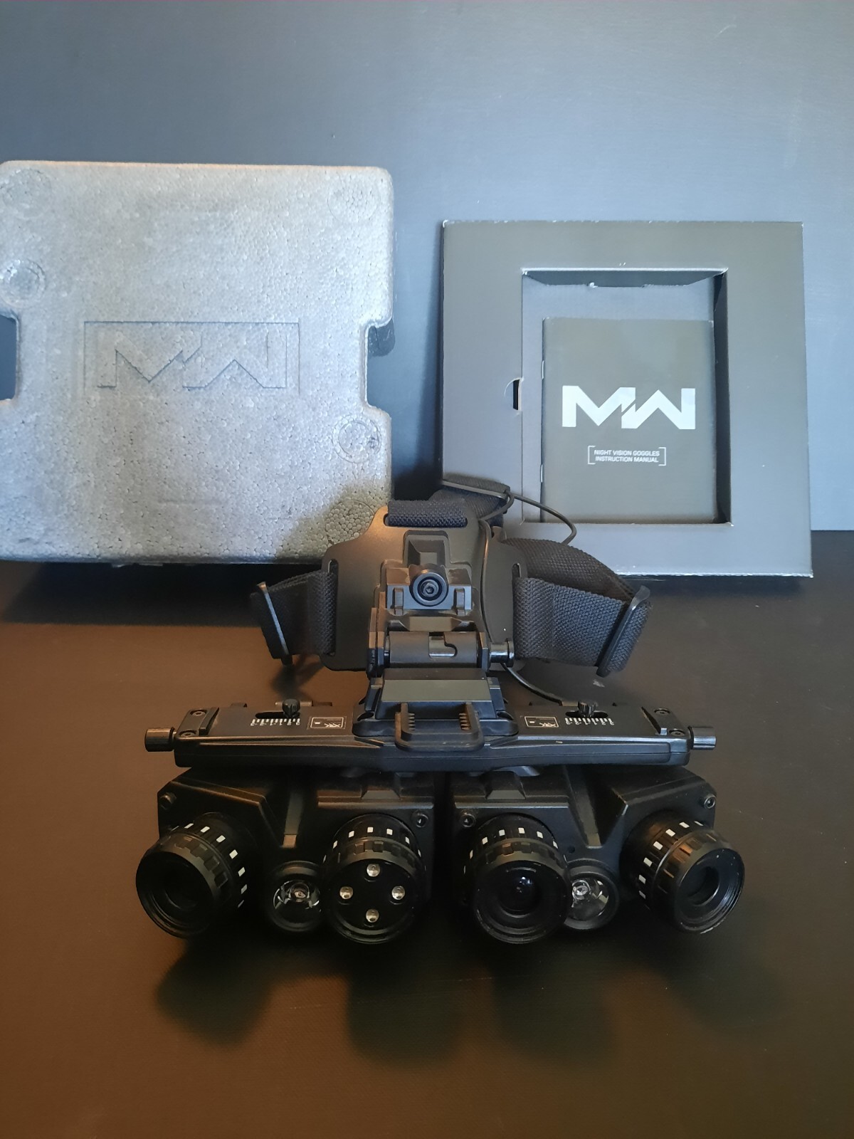 CALL OF DUTY MODERN WARFARE PS4 Xbox DARK EDITION NIGHT VISION GOGGLE With Stand