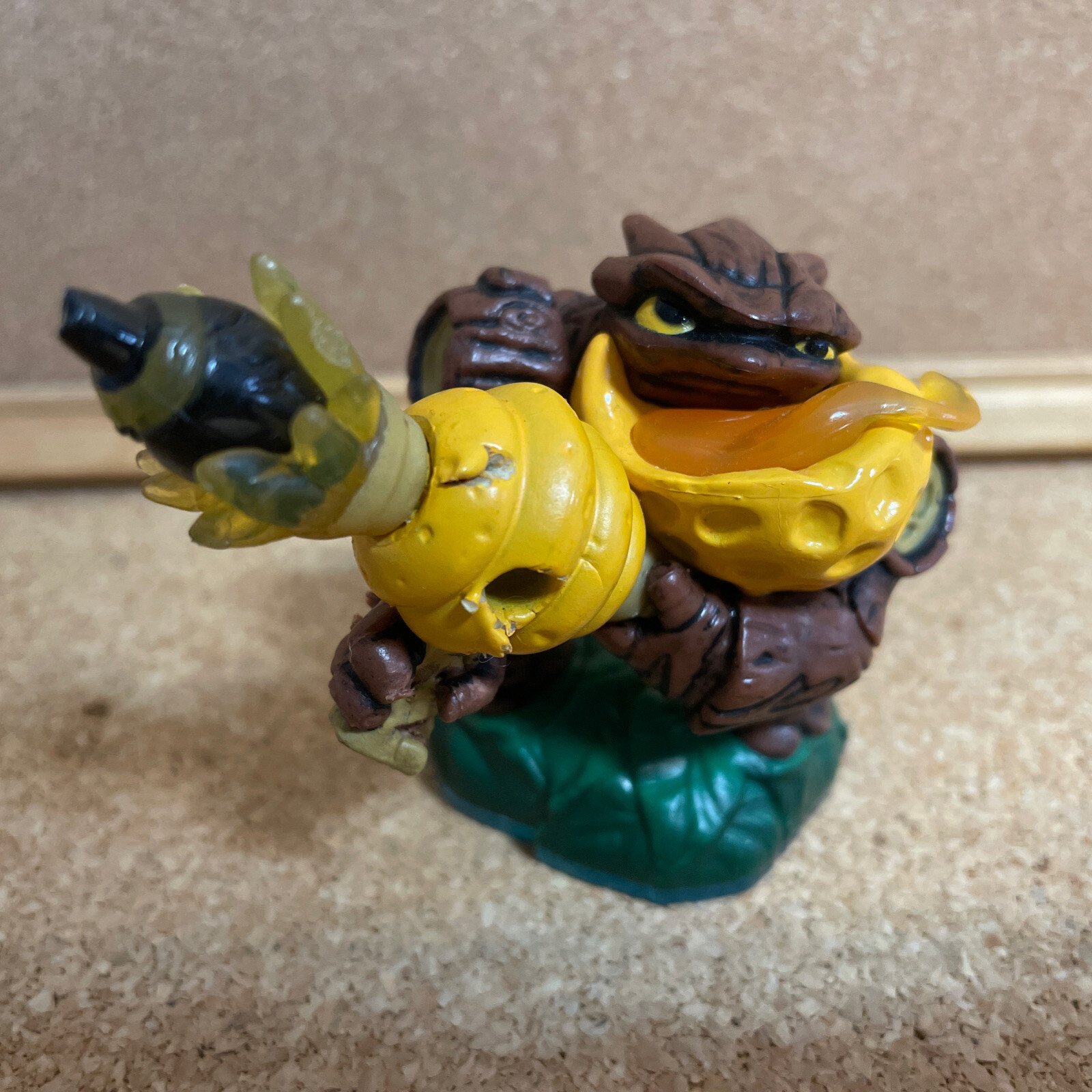 Skylanders Swap-Force Lightcore Bumble Blast