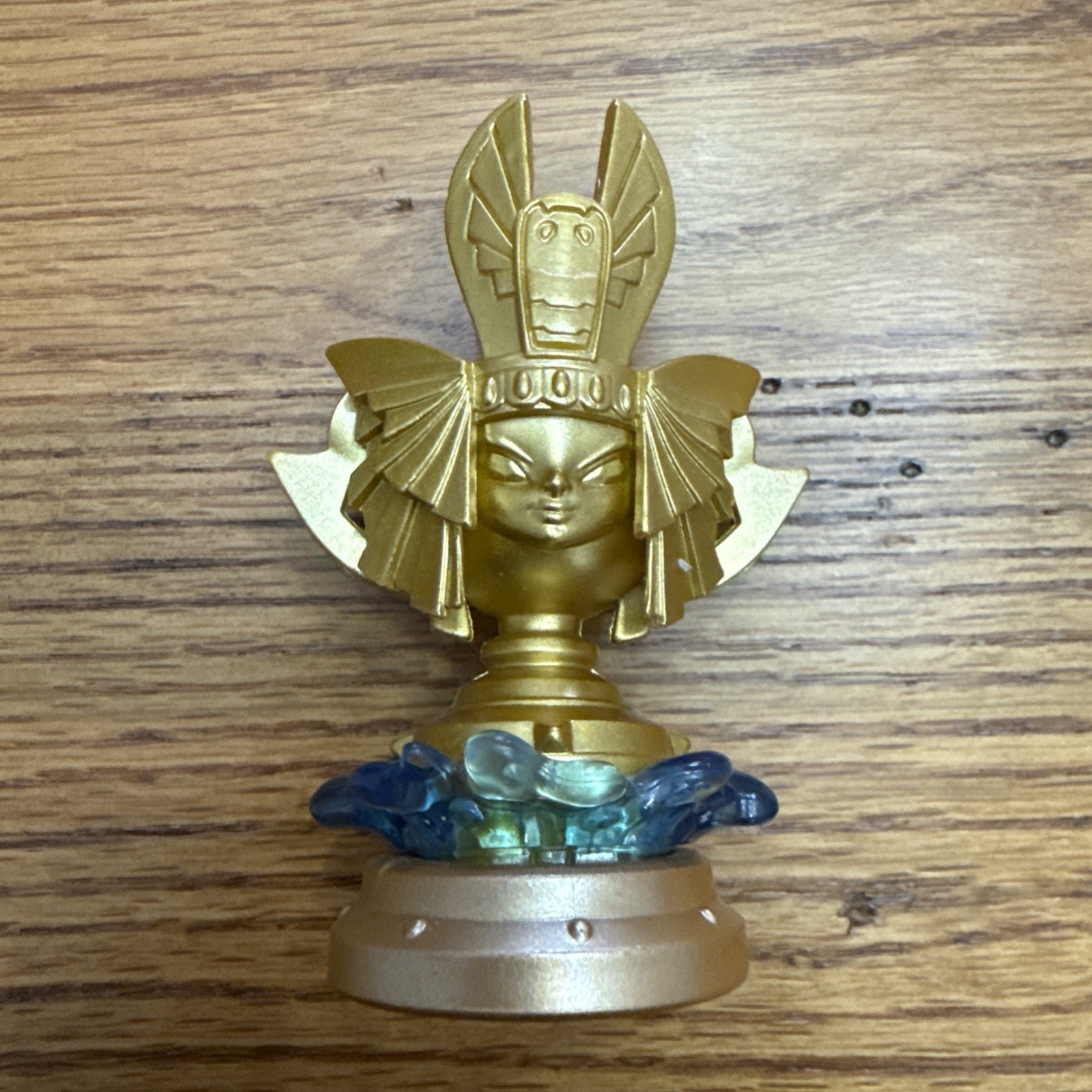 Skylanders Superchargers Golden Queen Sea Trophy Figure