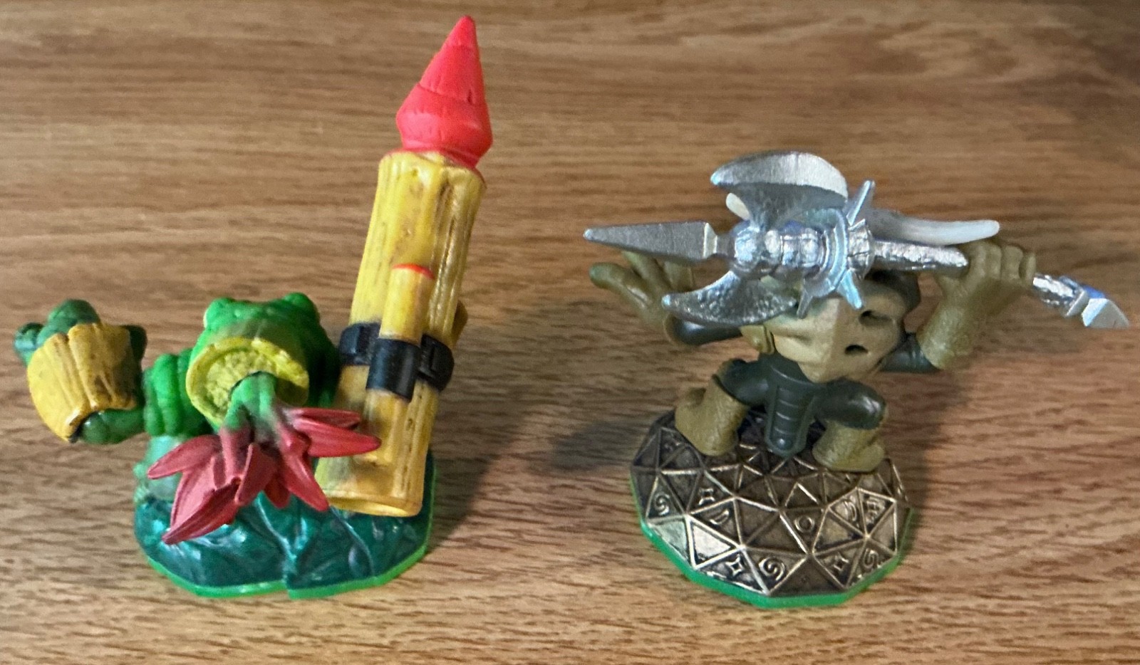 Lot of 14 Activision Skylanders Green Base PORTAL VOODOOD WARNADO DINO RANG ZOOK