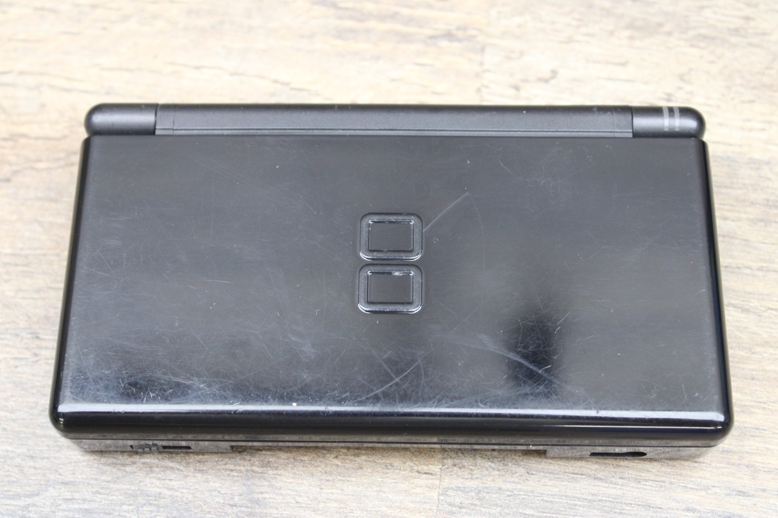 Nintendo DS Lite Black USG-001 Handheld Console Only NTSC-U/C Wi-Fi