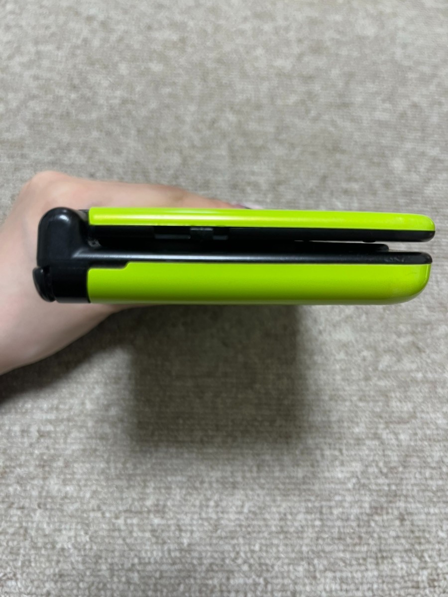 New Nintendo 3DS XL LL Black Lime Console region Japanese B984