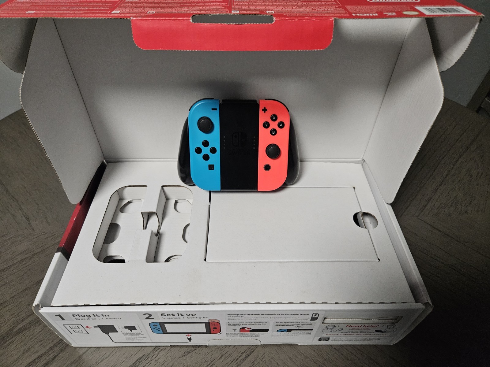 Nintendo Switch Console 32GB Neon Red/Blue Joy-Cons Dock HDMI Region Free Box