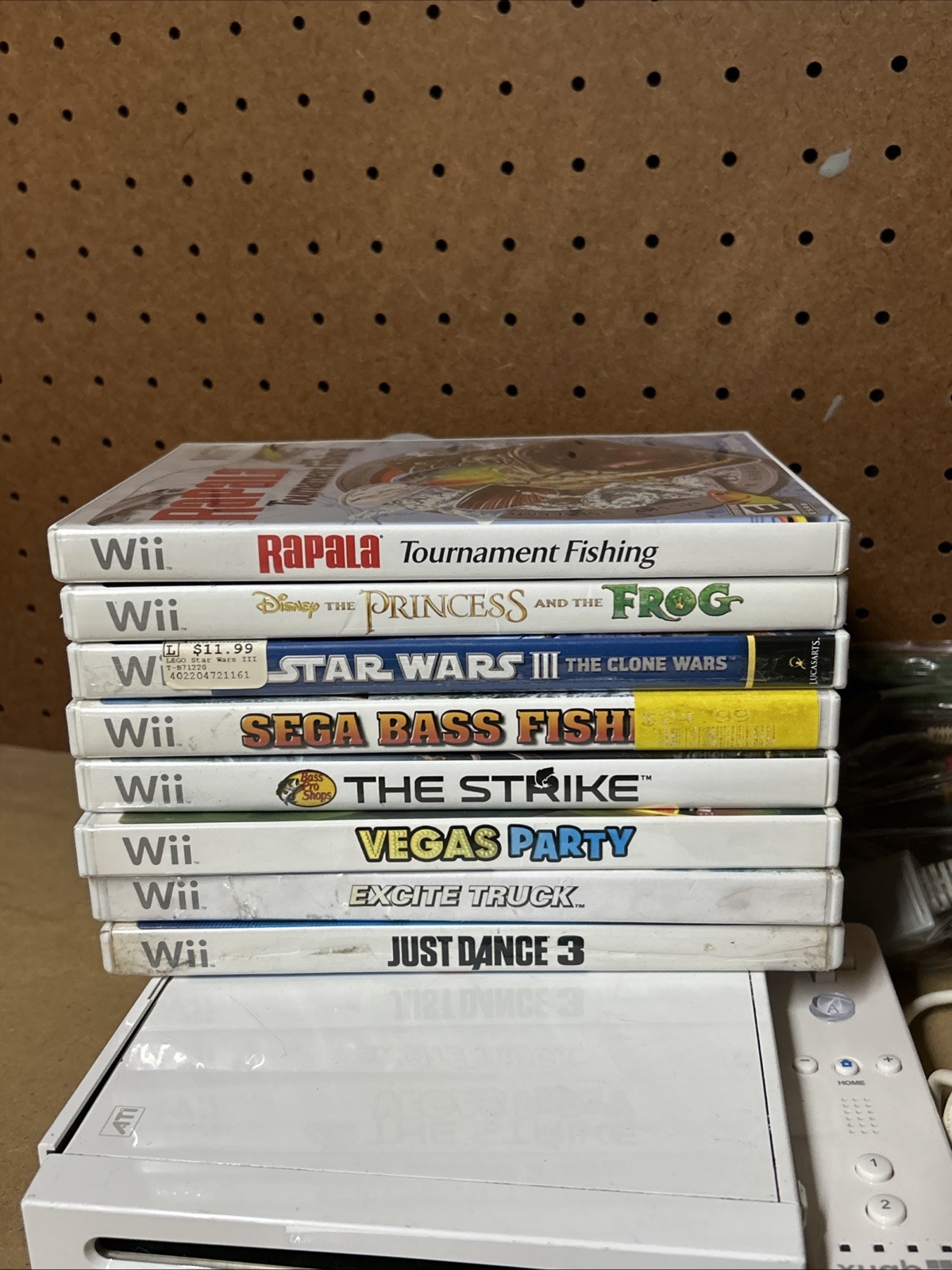 Nintendo Wii Console Bundle – Power, A/V Cables, & Sensor, 8 Games