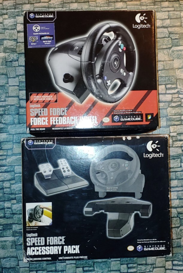 GameCube Logitech Force Feedback Wheel & Accessory Pack Very Good Condition