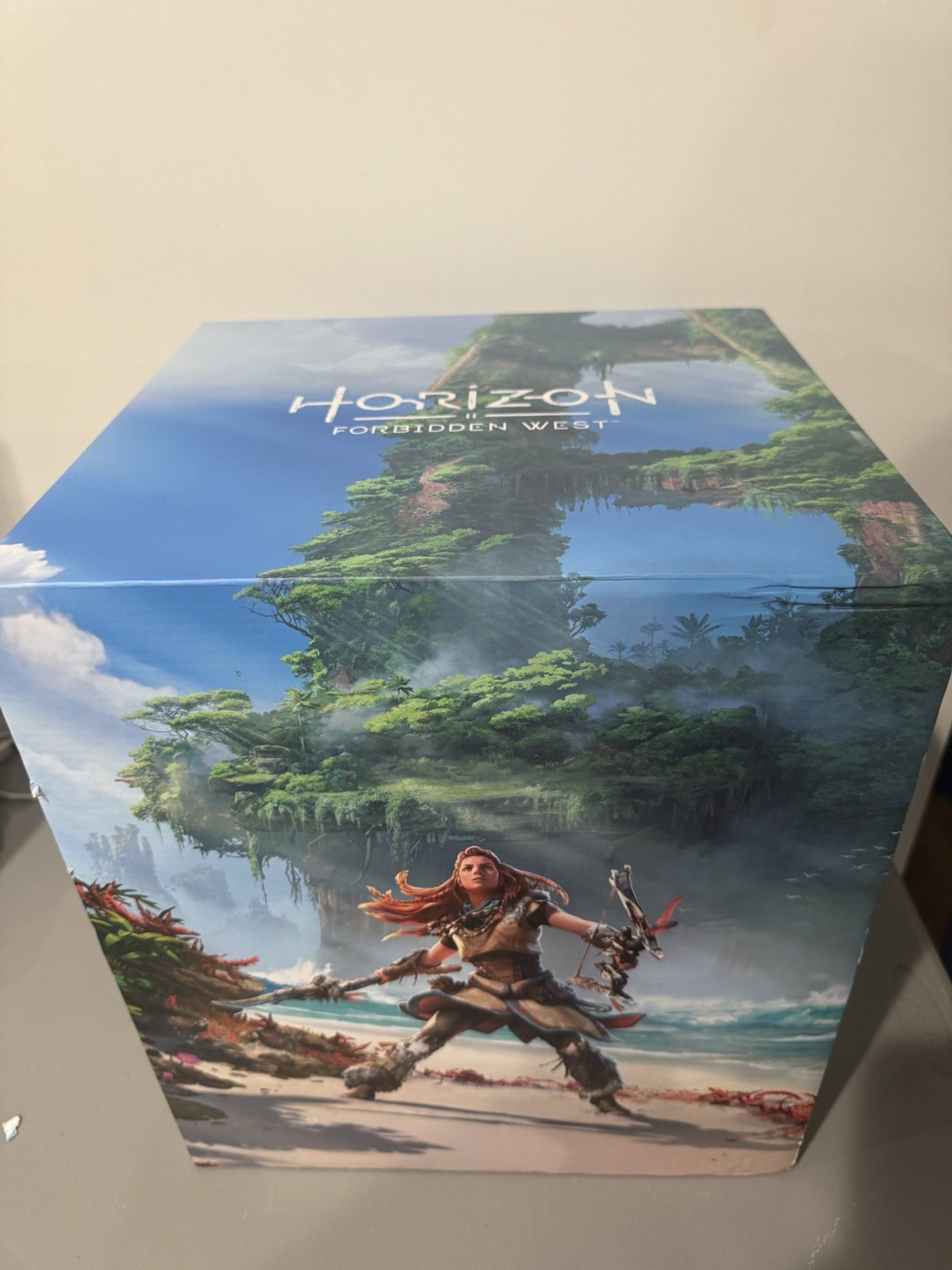 Horizon Forbidden West Collector’s Edition – Tremortusk/Aloy Statues With Box!