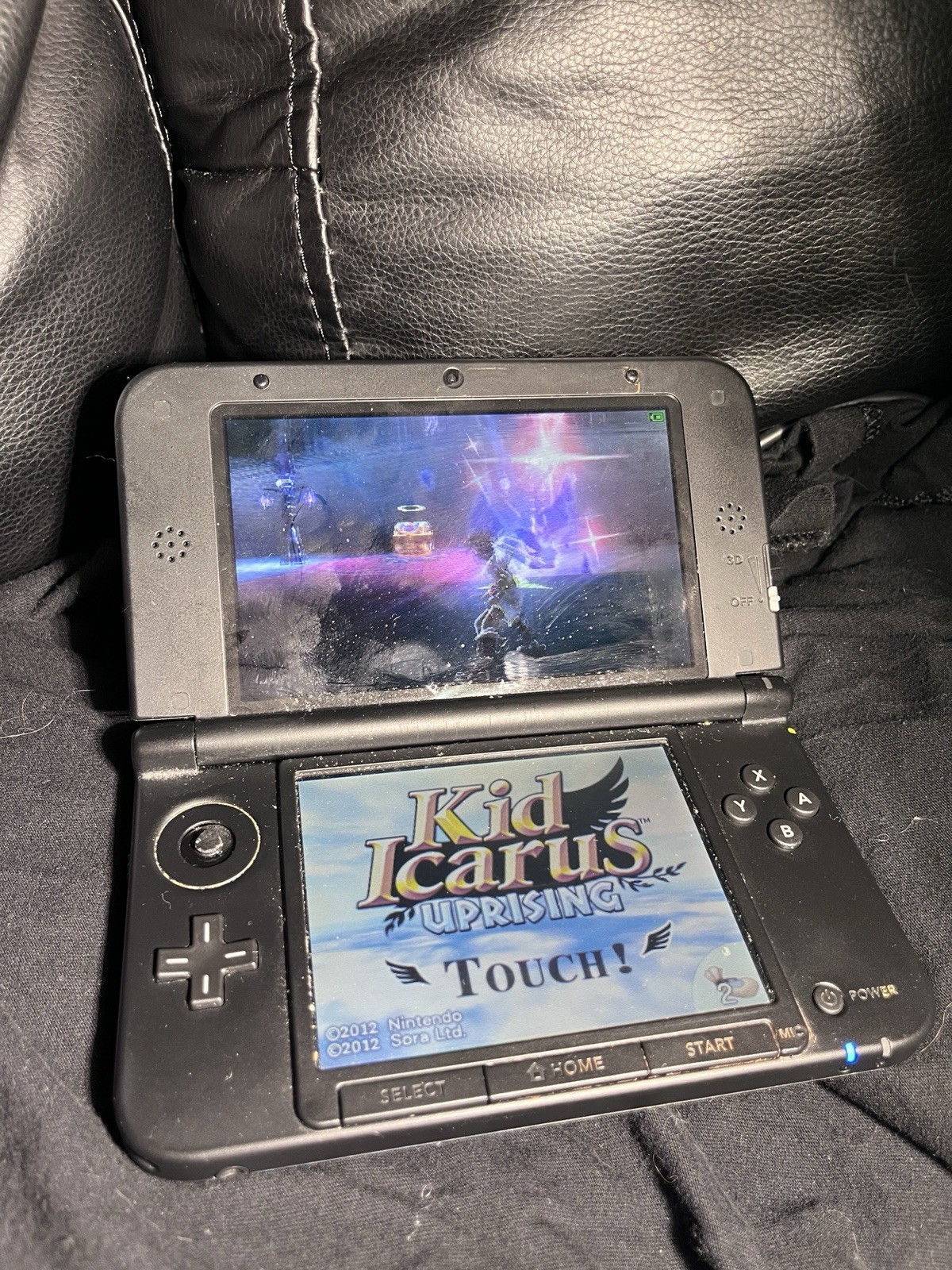 Kid Icarus: Uprising (Nintendo 3DS, 2012) CIB no stand. AR cards incl. tested!