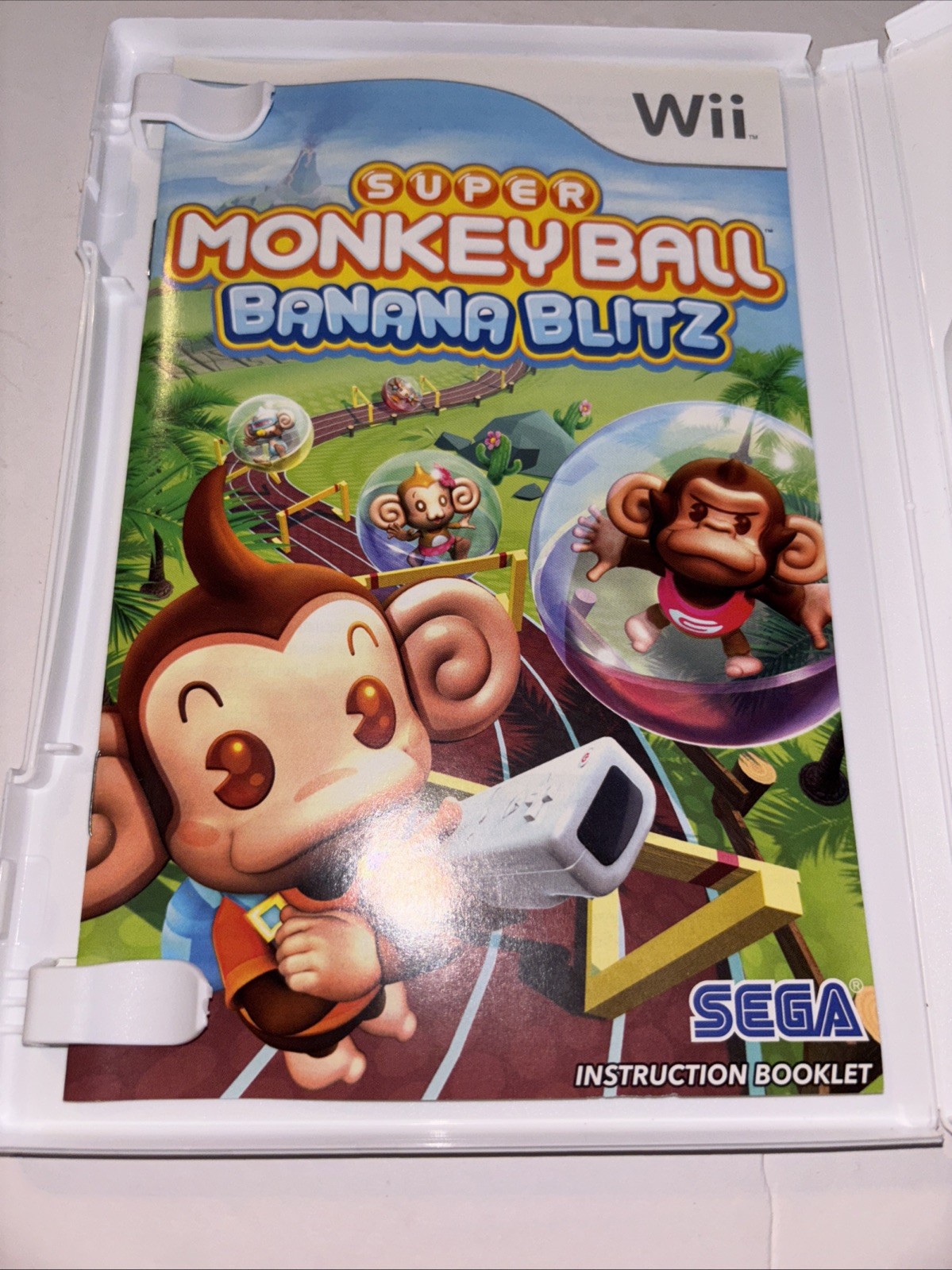 Lot 0f 3 Wii Games Smarty Pants Science Papa Super Monkey Ball Banana Blitz