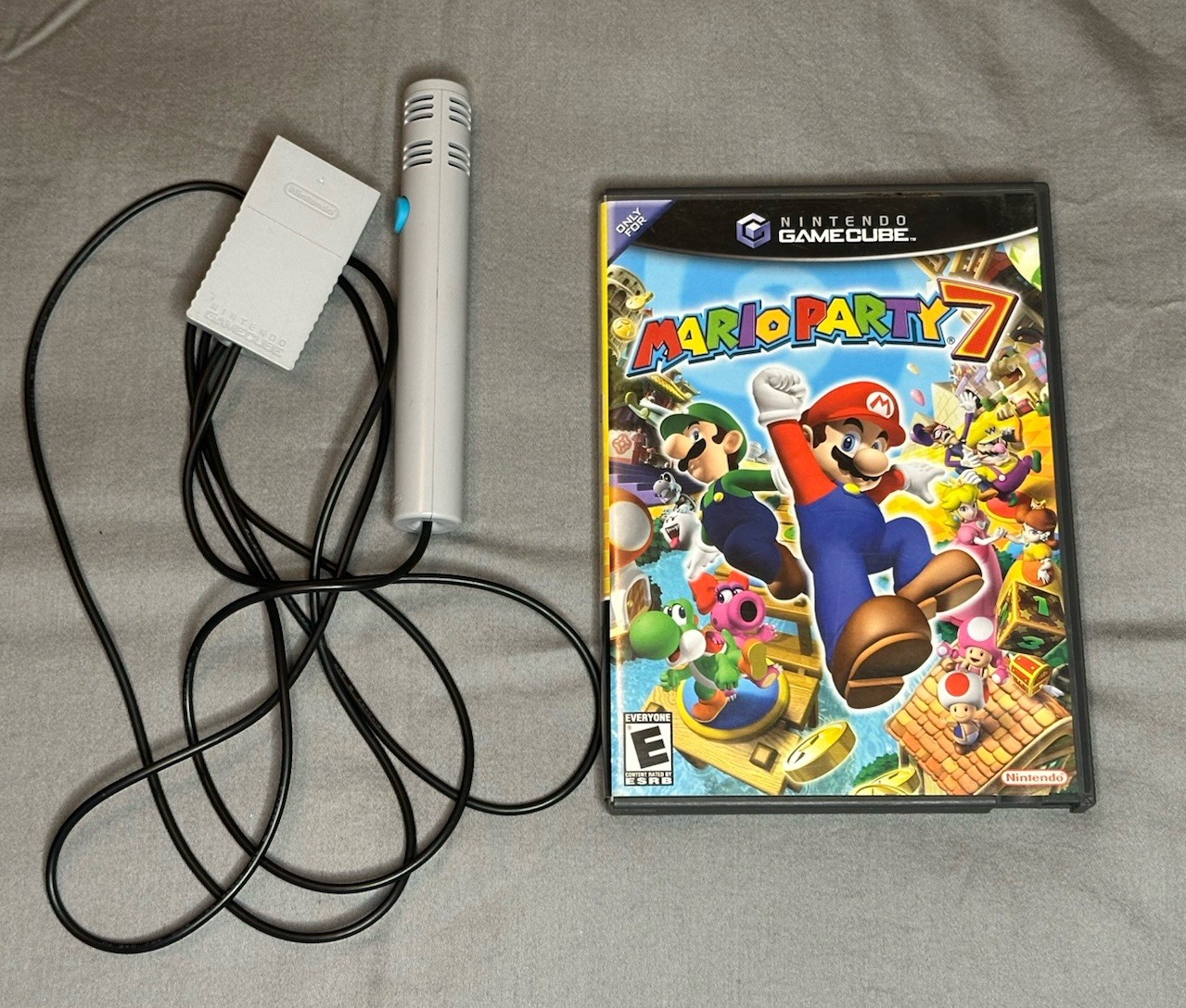 Vintage Mario Party 7 (GameCube, 2005) Video Game Case And Microphone