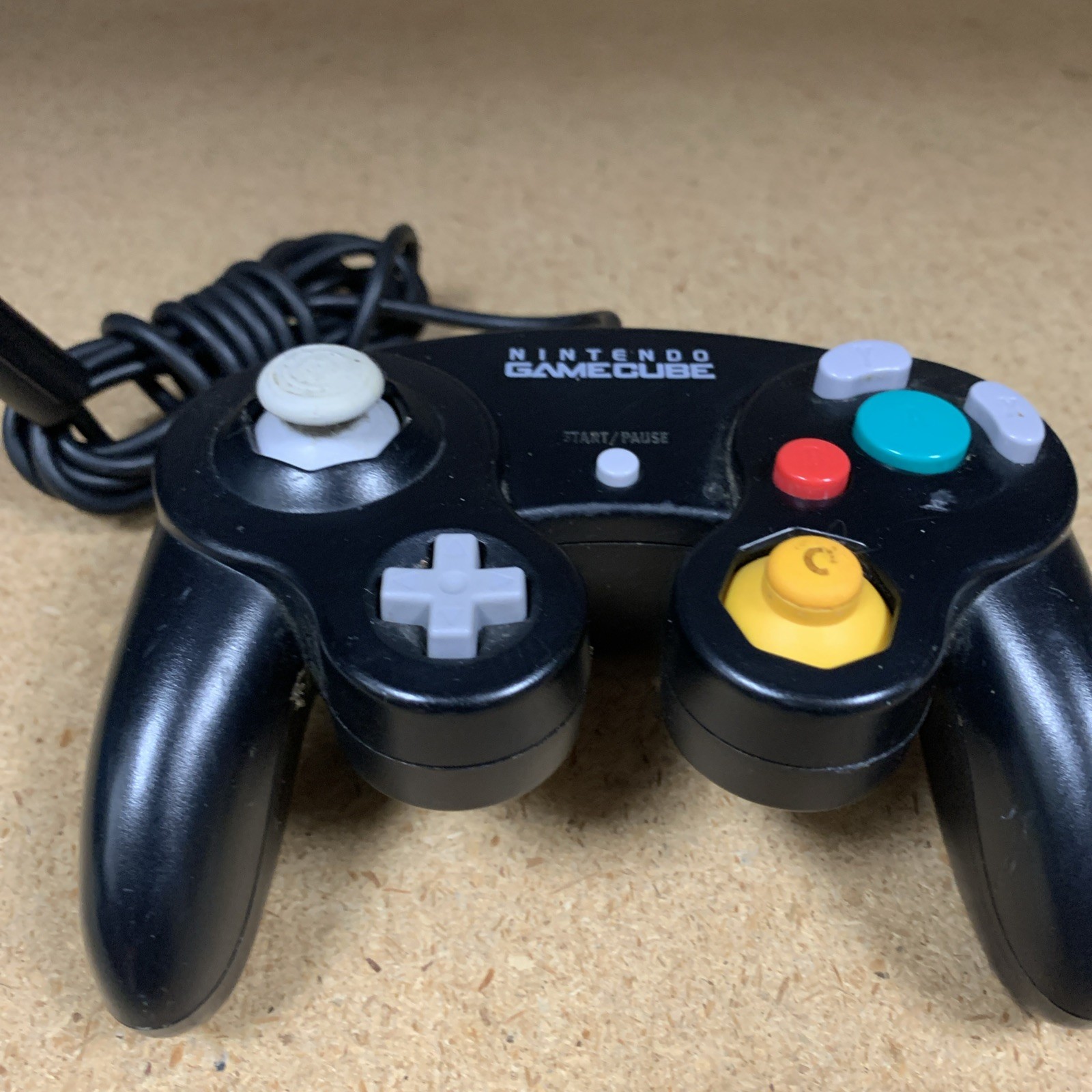 Official Nintendo GameCube Controller – Black Tested and Works as pictured w51