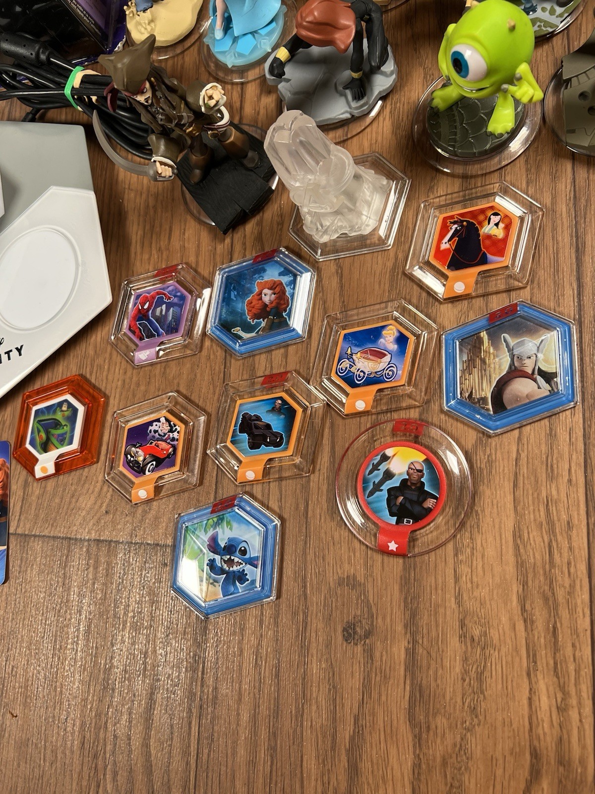 Disney Infinity Lot 20 Mixed Bulk Lot Wii / Xbox 360 3 Portals Star Wars