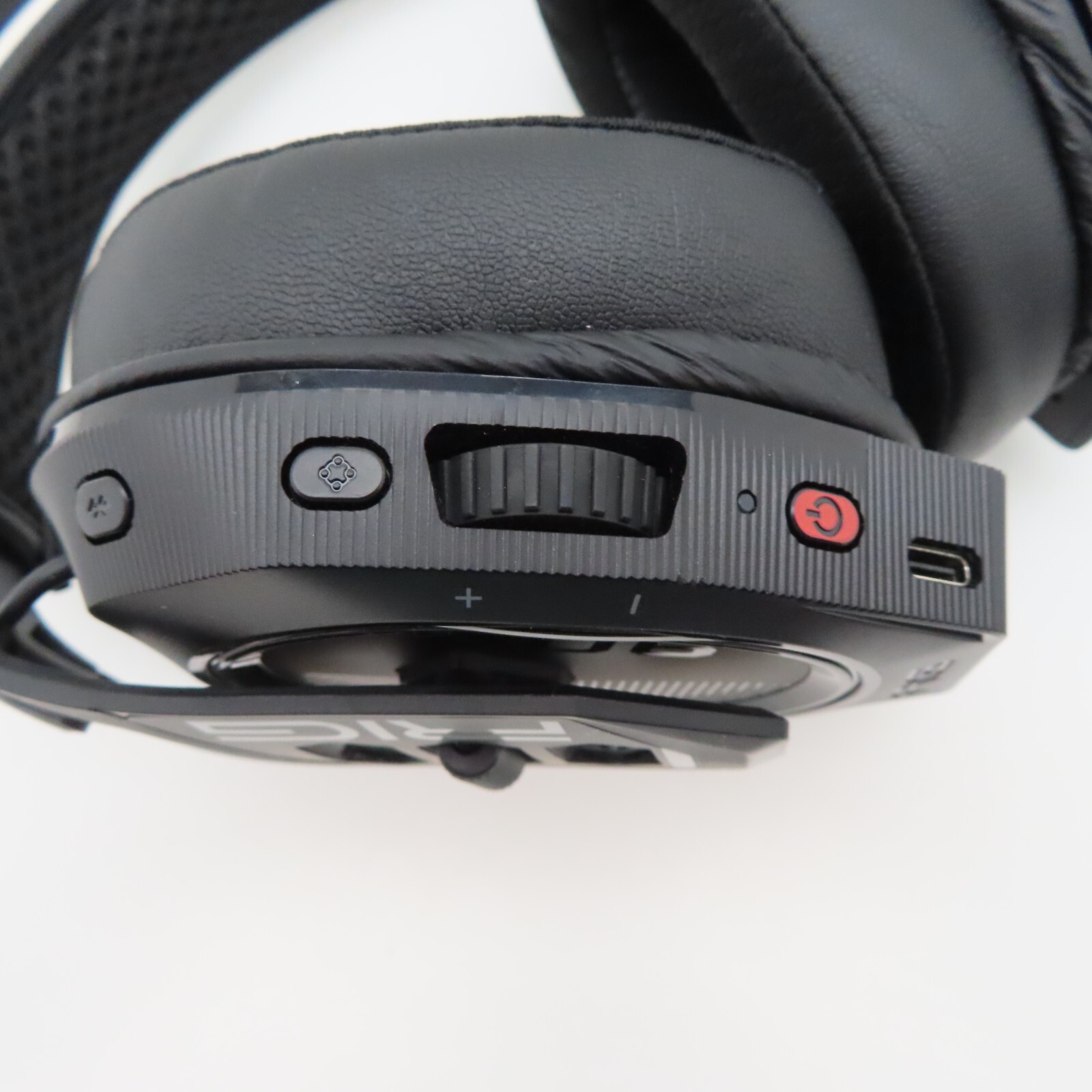 RIG 800 PRO HX Wireless Gaming Headset & Multi-Function Base For Xbox