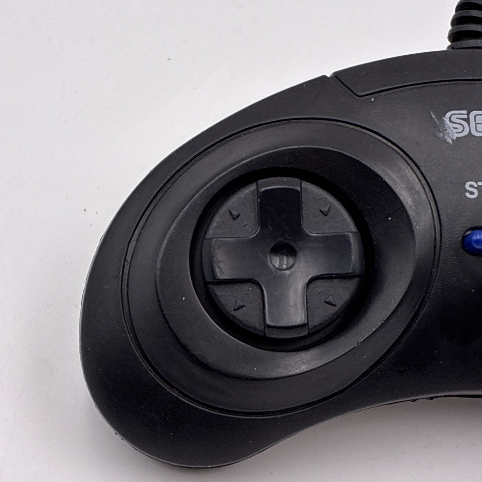 OFFICIAL Sega Genesis Mega Drive 6-Button Contoller Remote Paddle Control SJ6000