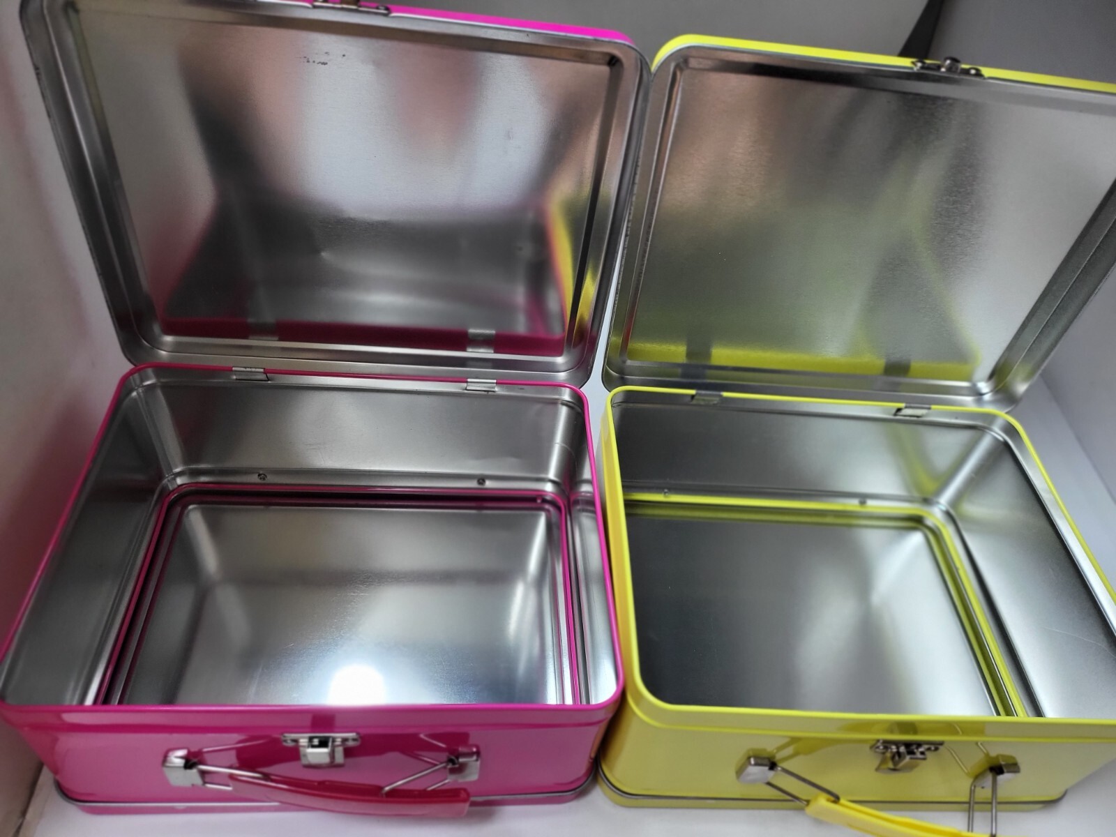 2 Official Nintendo Super PRINCESS PEACH & ZELDA Phantom Hourglass Lunch Boxes