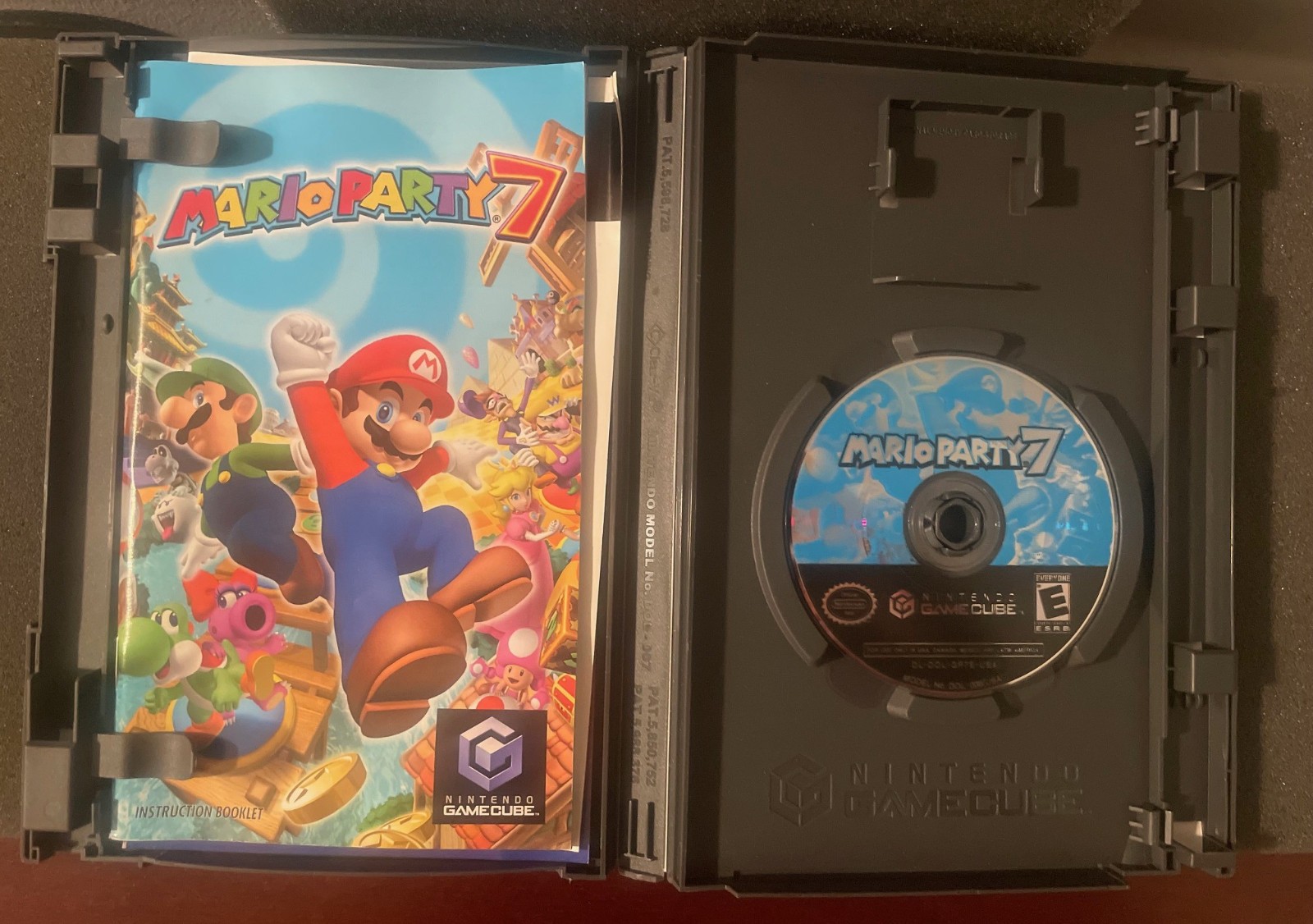 Nintendo Mario Party 7 GameCube 2005 CIB
