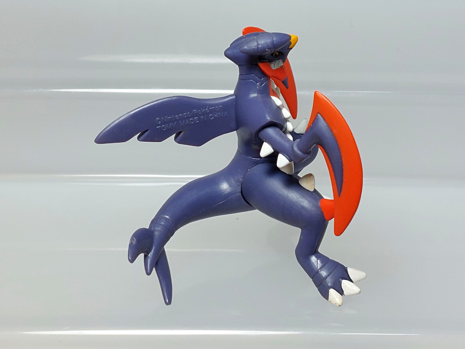 Mega Garchomp Pokemon Moncolle Figure Takara Tomy 2014 Japan U04 2.4in