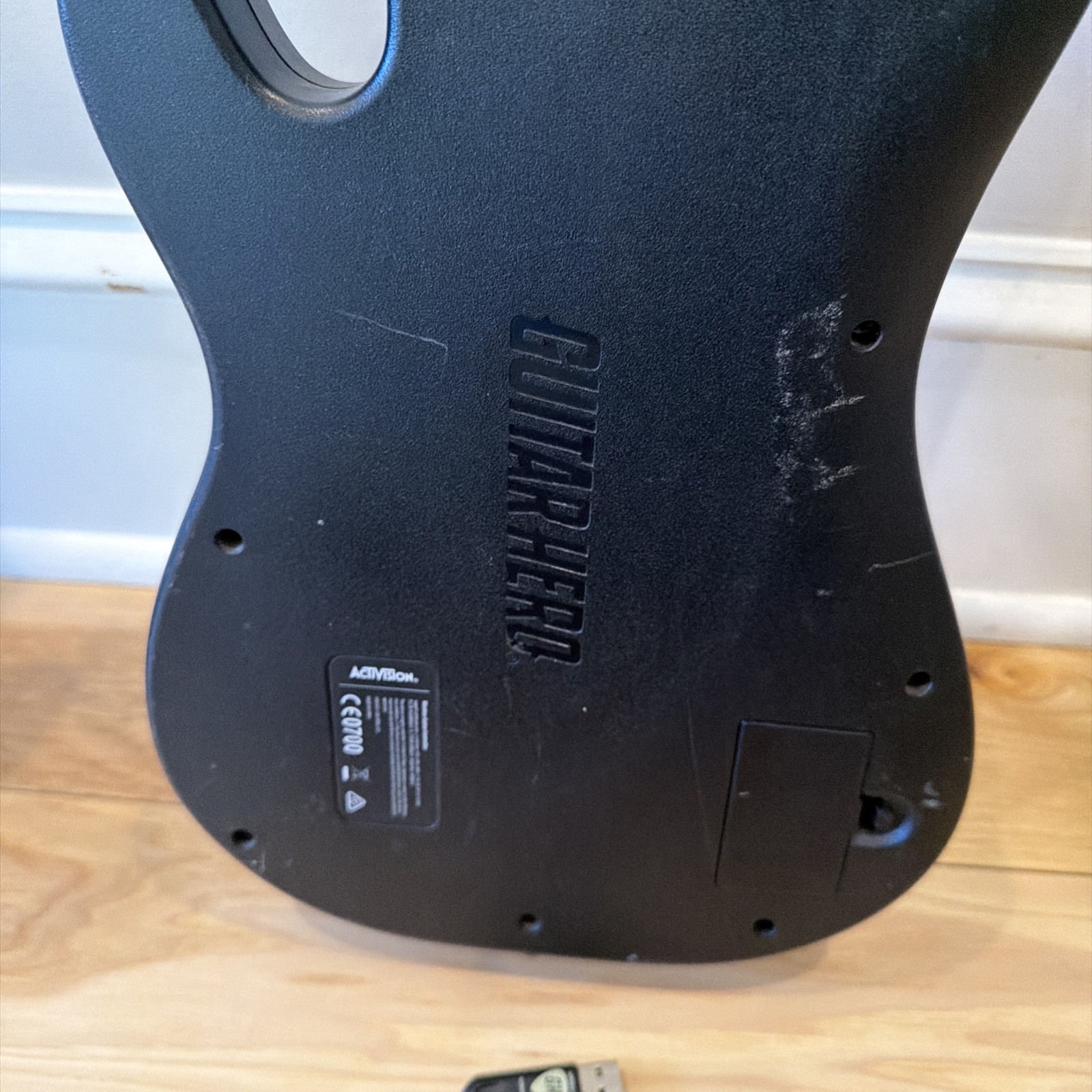 Guitar Hero Power Wireless Guitar CEO700 Xbox 360 PS3 No Strap Yes Dongle