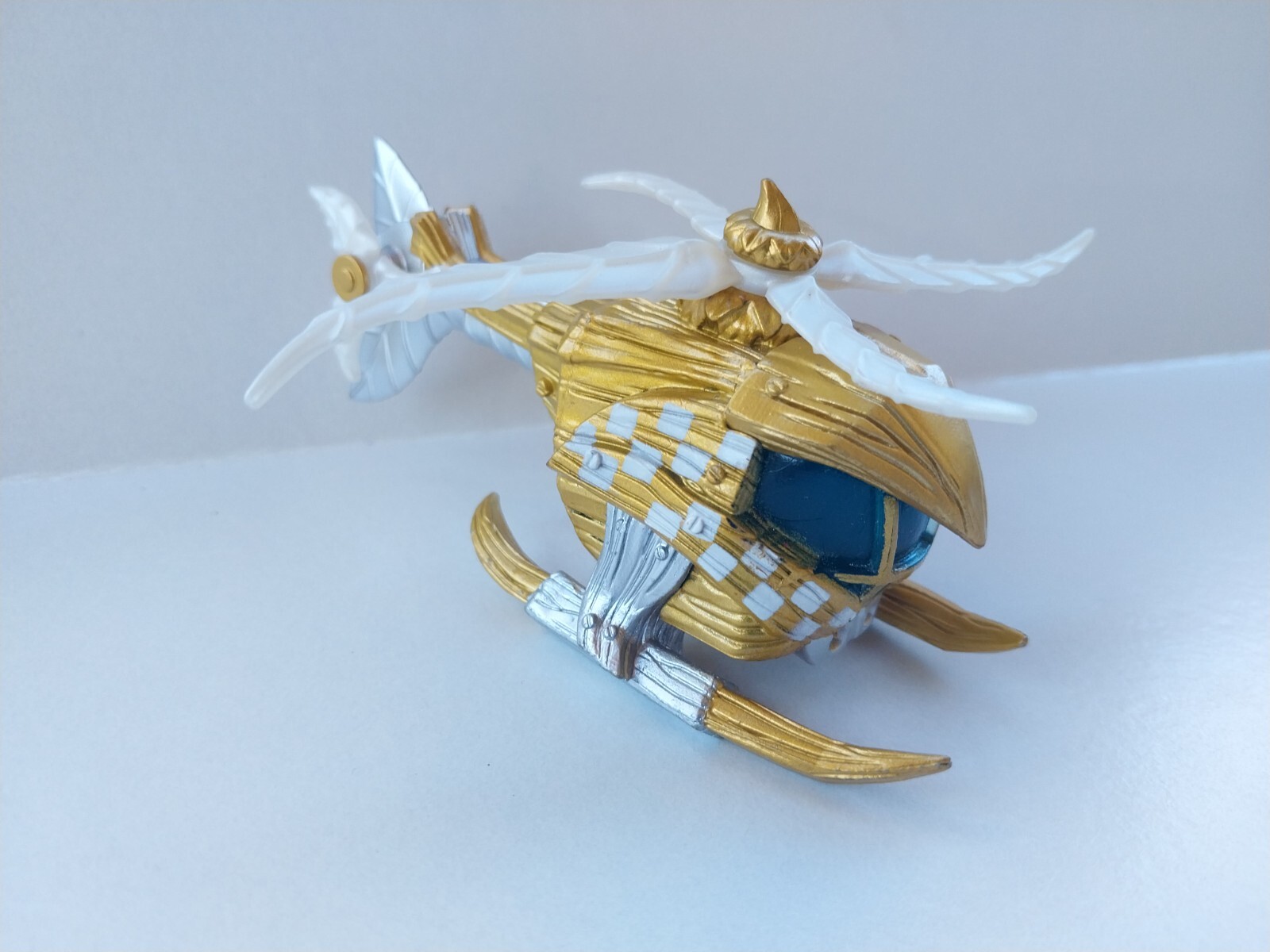 Skylanders Superchargers Nitro Stealth Stinger and Stealth Elf Activision Loose
